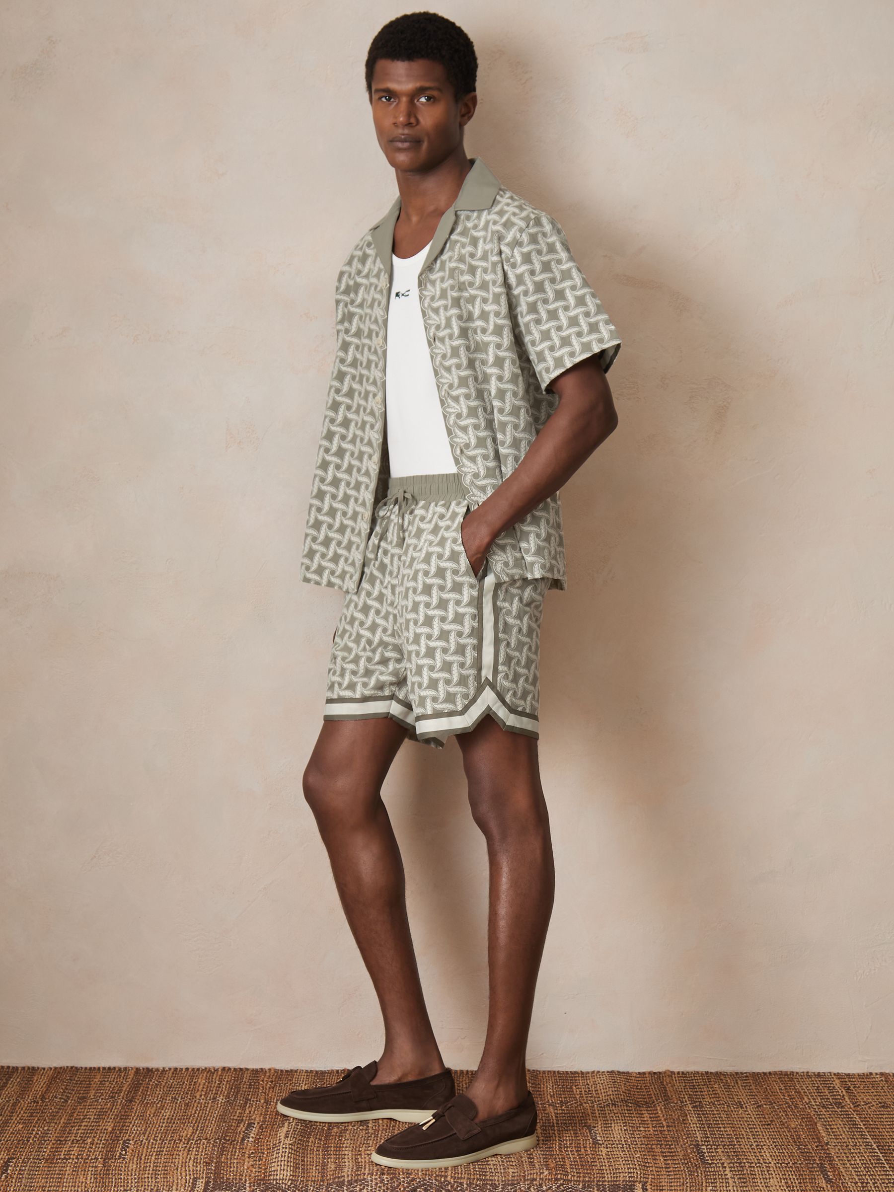 Reiss | Ché Embroidered-Motif Shorts in Sage/White - Image 1 of 6