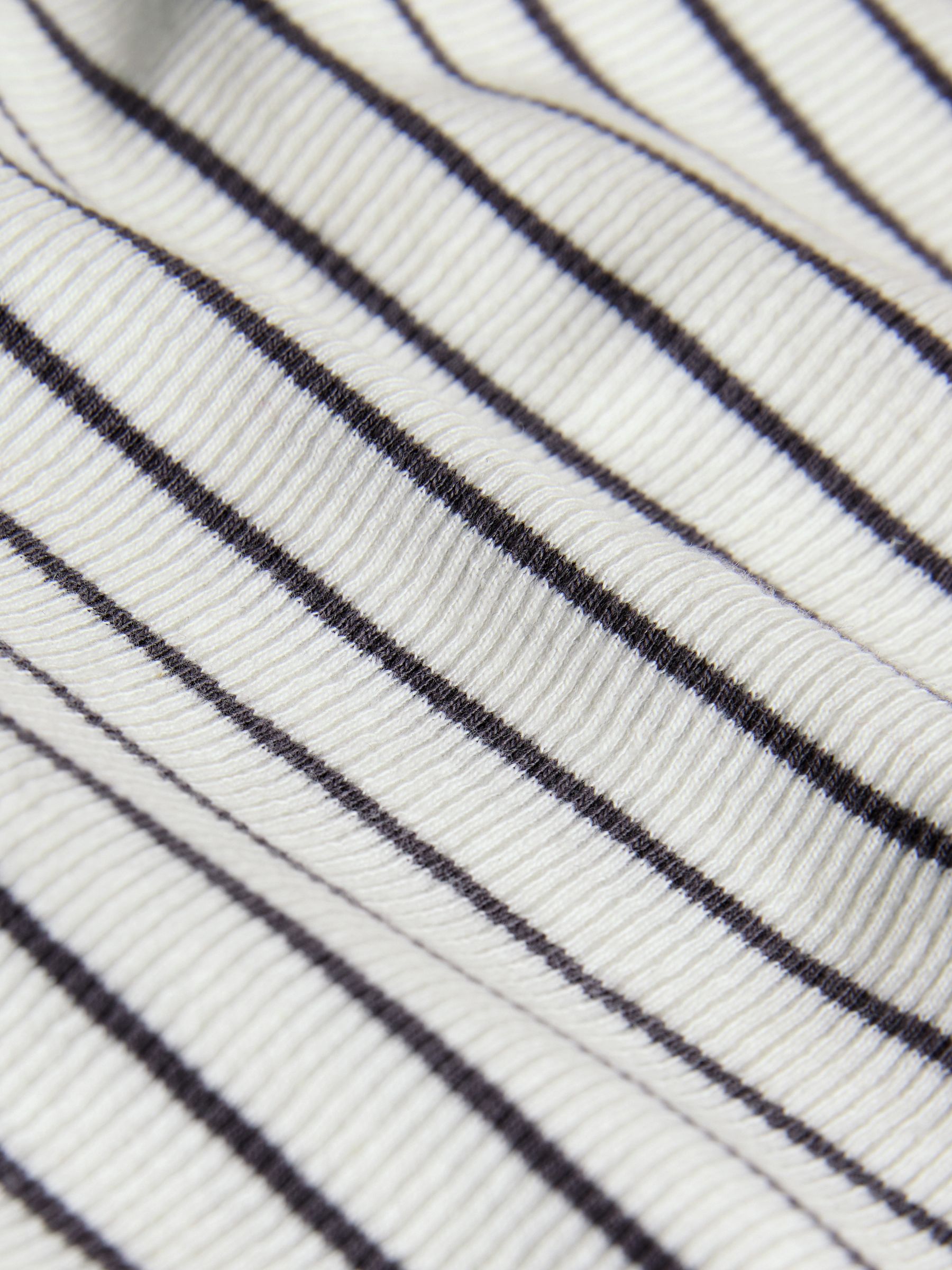 5 Pack Ribbed Scoop Neck Vests - Image 7 of 8