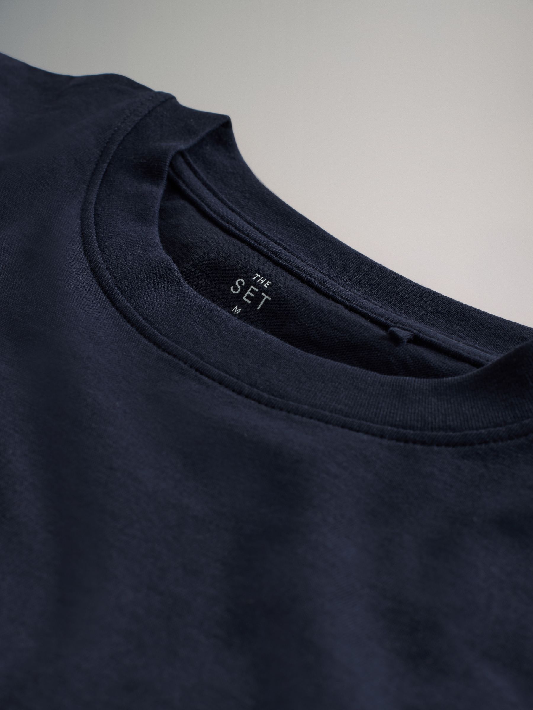 Navy/White/Brown/Light Blue/Stripe - 5 Pack Relaxed Long Sleeved T-Shirts - Image 8 of 8