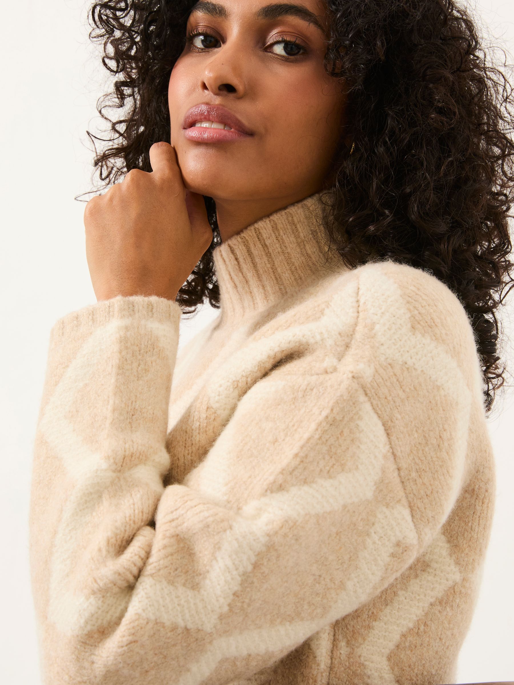 Natural Diamond Knitted Jumper - Image 4 of 6