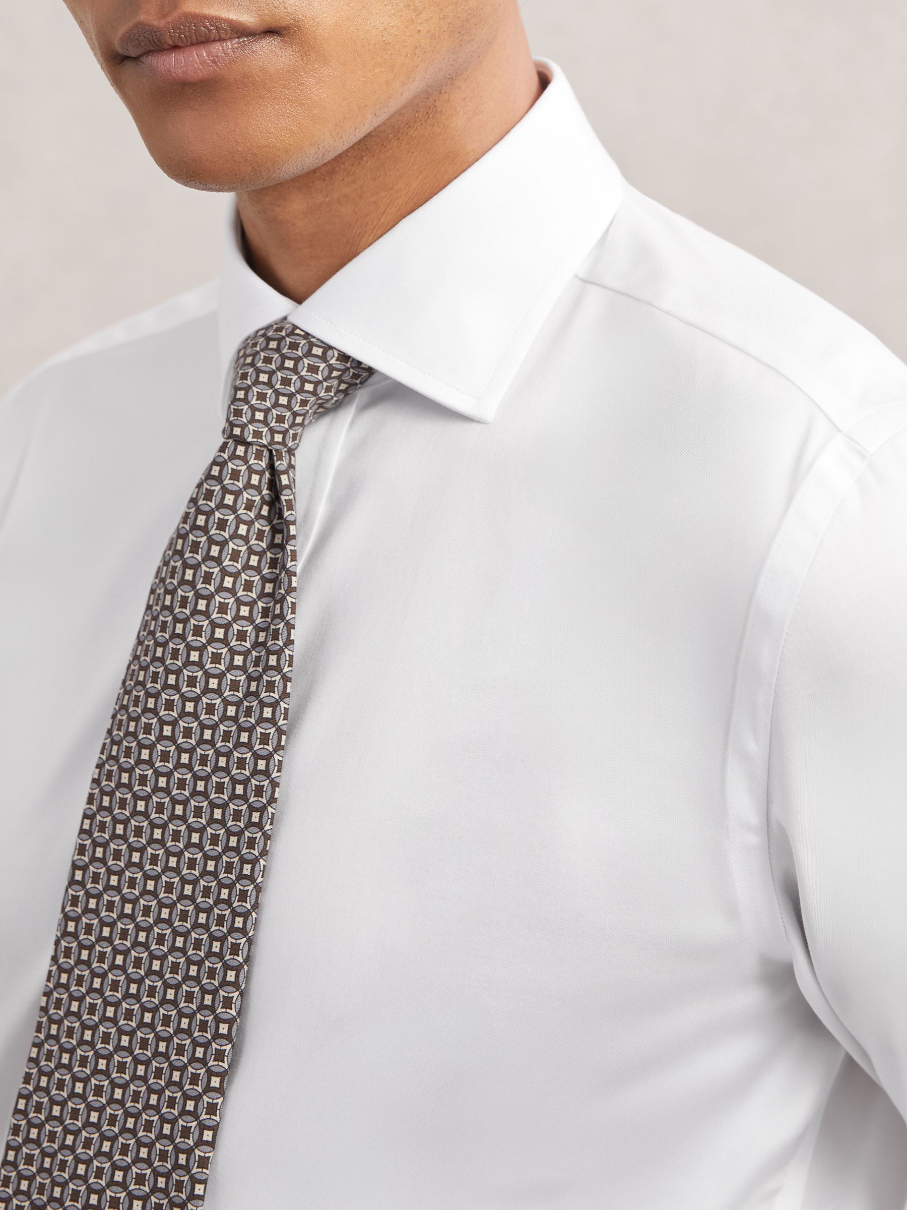 Regular Fit Stretch Double-Cuff Shirt Cotton-Blend in White - Image 4 of 7