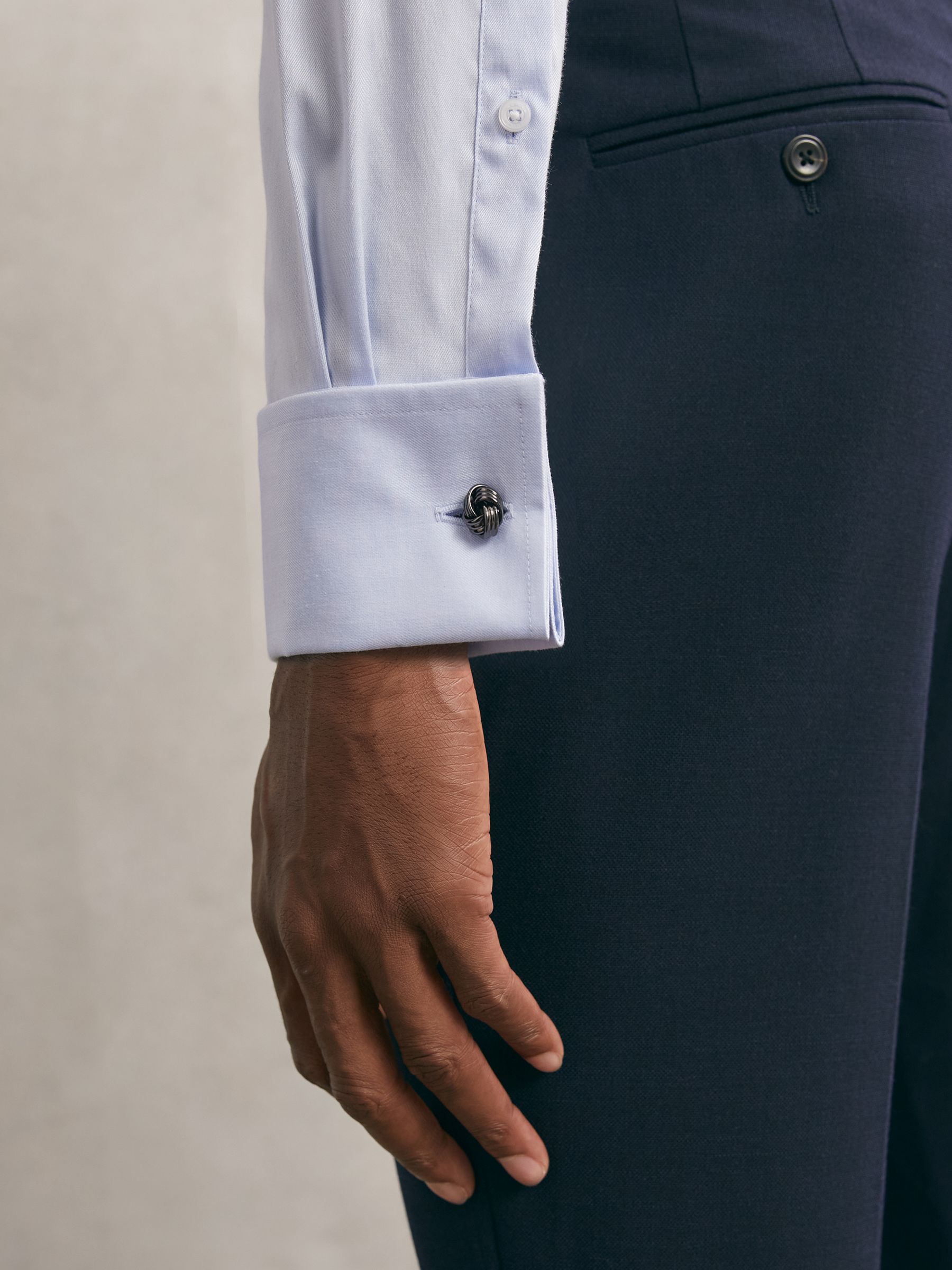 Regular Fit Stretch Double-Cuff Shirt Cotton-Blend in Soft Blue - Image 4 of 7