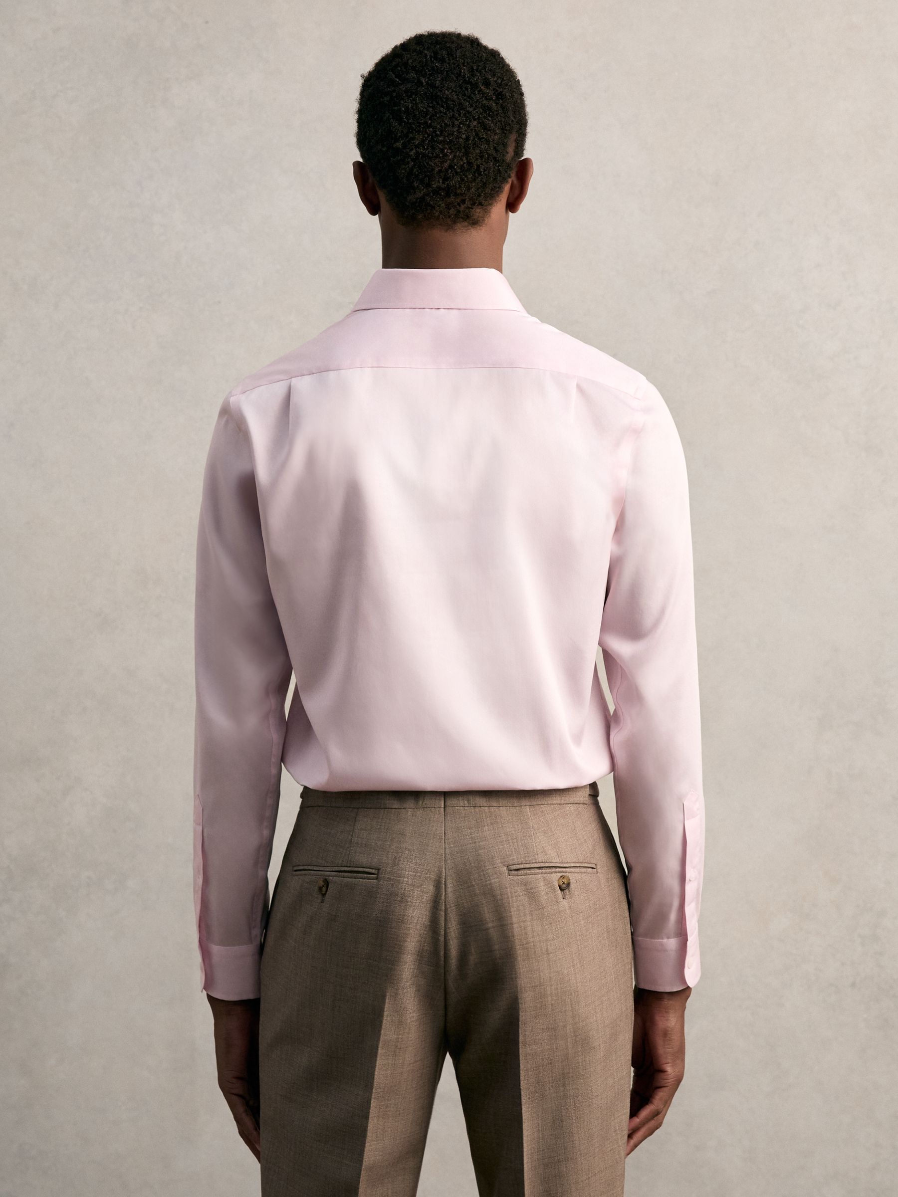 Regular Fit Cotton-Satin Cutaway-Collar Shirt in Pink - Image 5 of 9