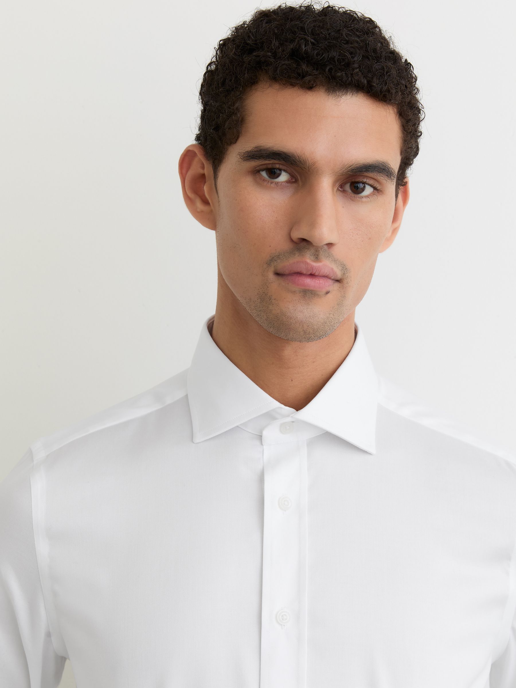 Slim Fit Stretch Double-Cuff Shirt Cotton-Blend in White - Image 6 of 8