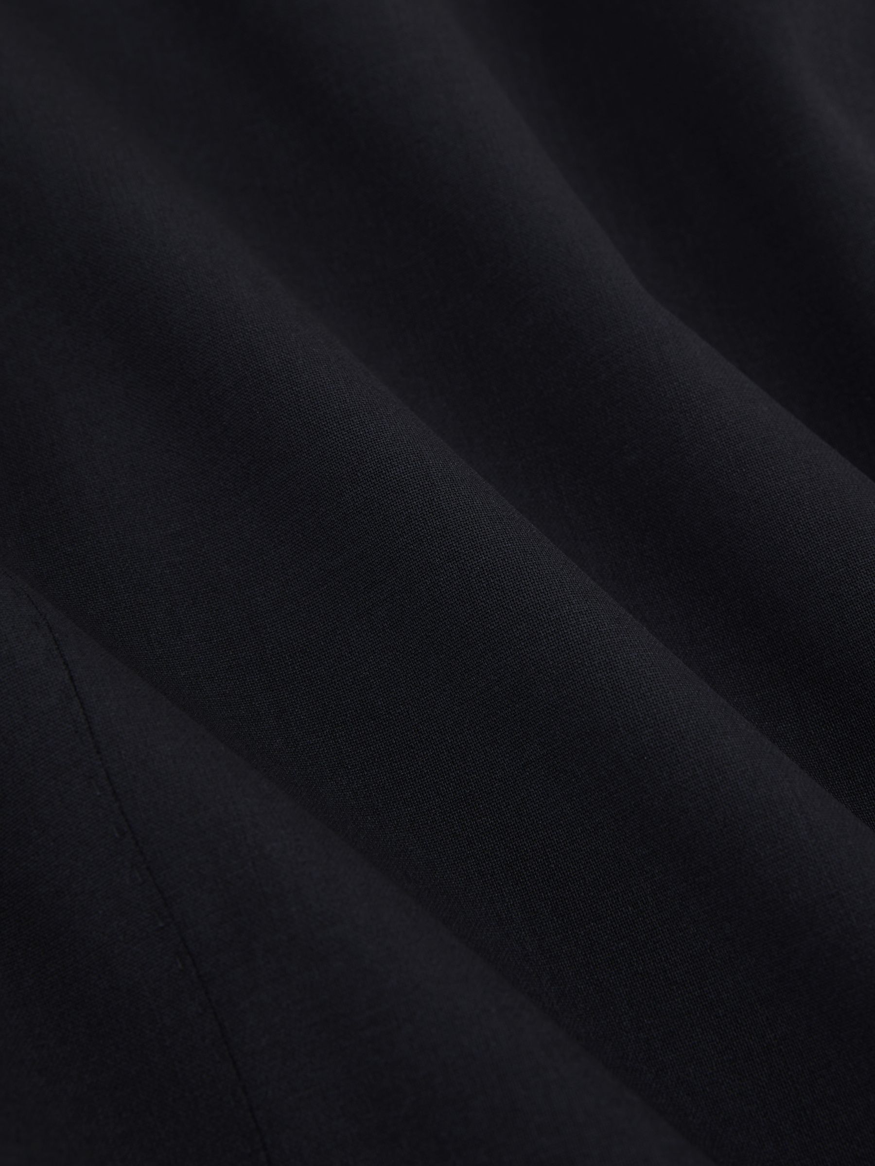 Tailored Fit Wool-Blend Single-Breasted Suit Blazer in Navy - image 3