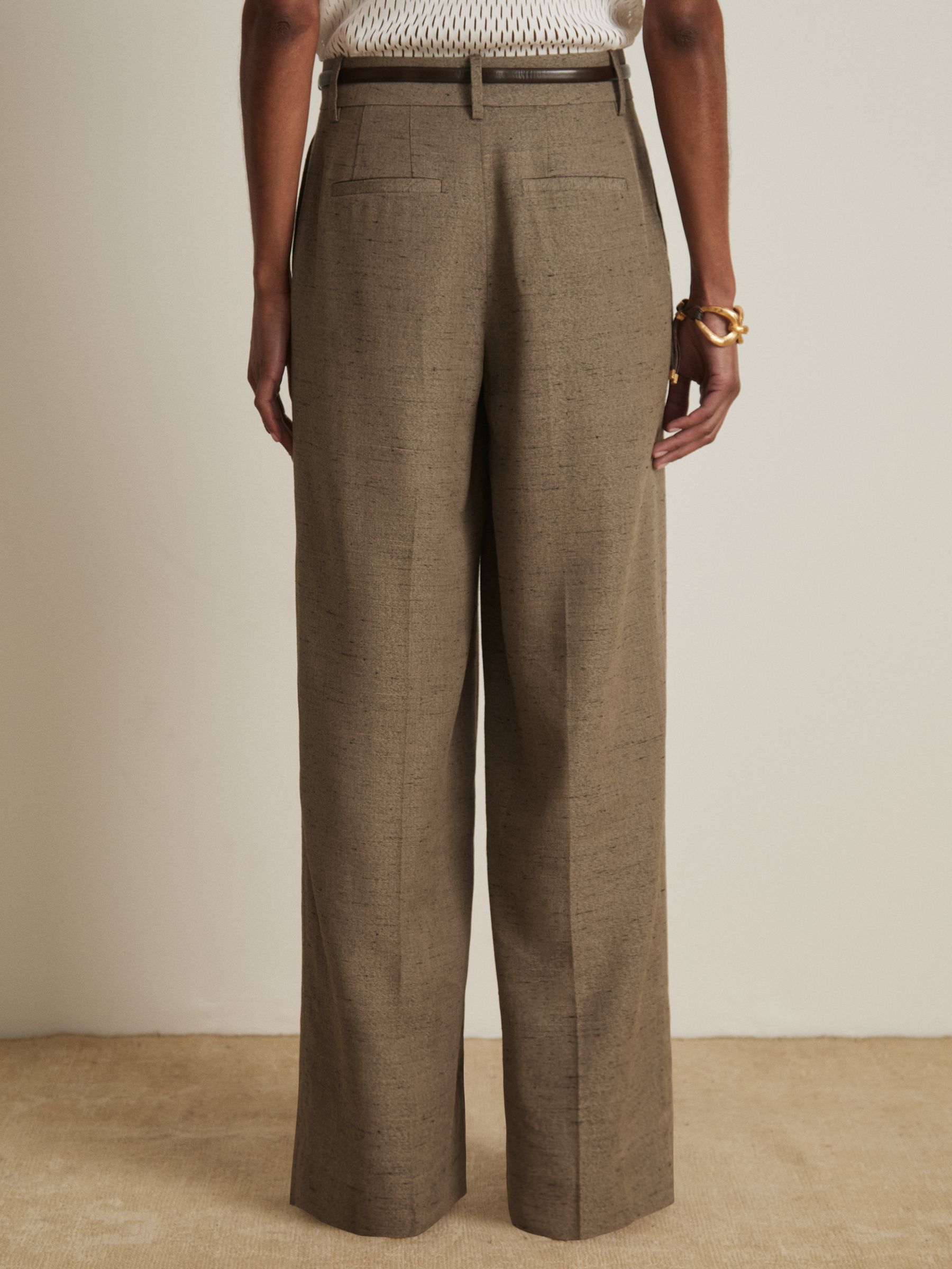 Atelier Wide-Leg Suit Trousers With Linen in Grey - Image 5 of 7
