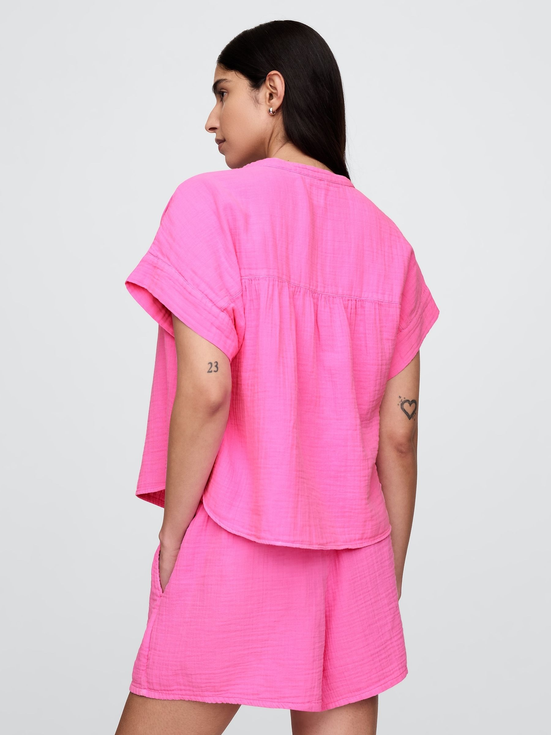 Pink Crinkle Gauze Dolman Short Sleeve Shirt - Image 2 of 4