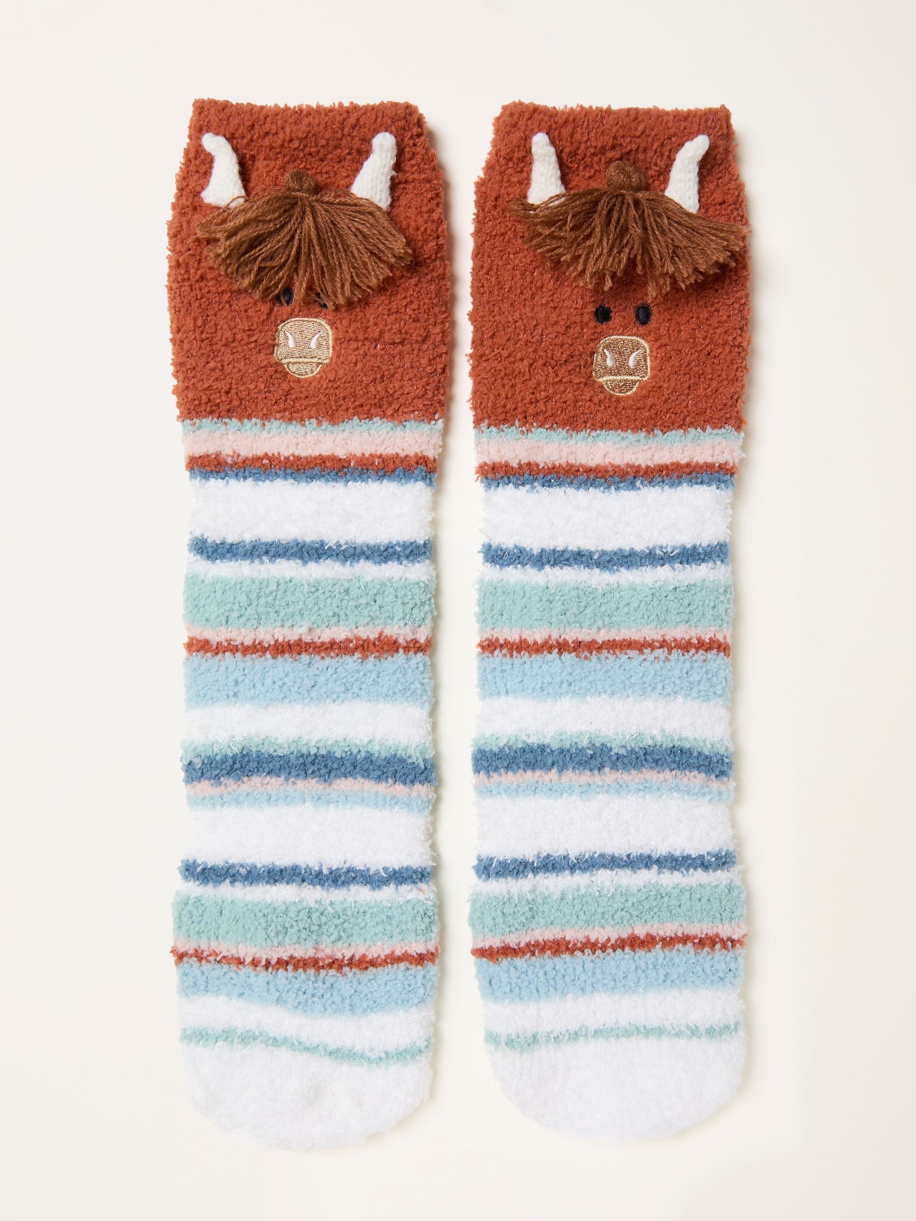 Blue Fluffy Highland Cow Socks In A Box - Image 2 of 3