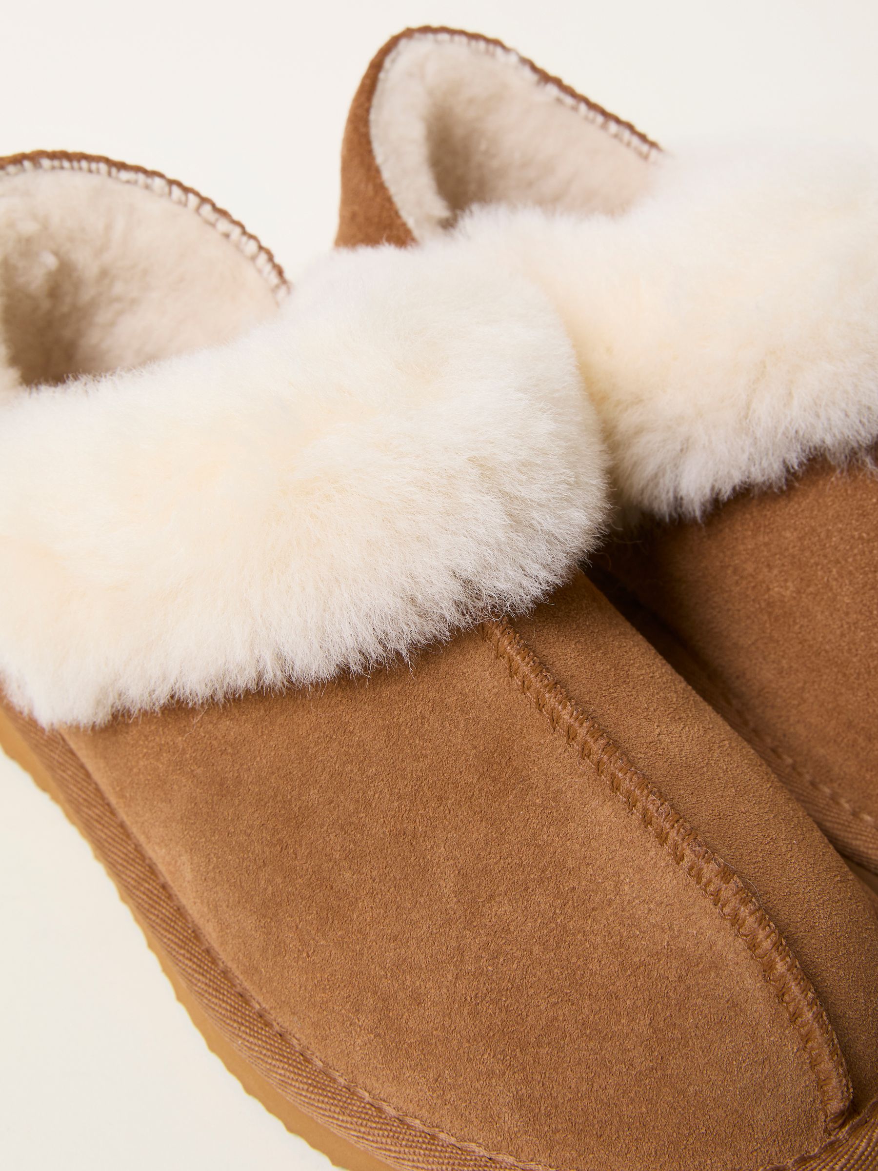 Tan Brown Sheepskin Fold Down Slipper - Image 3 of 3