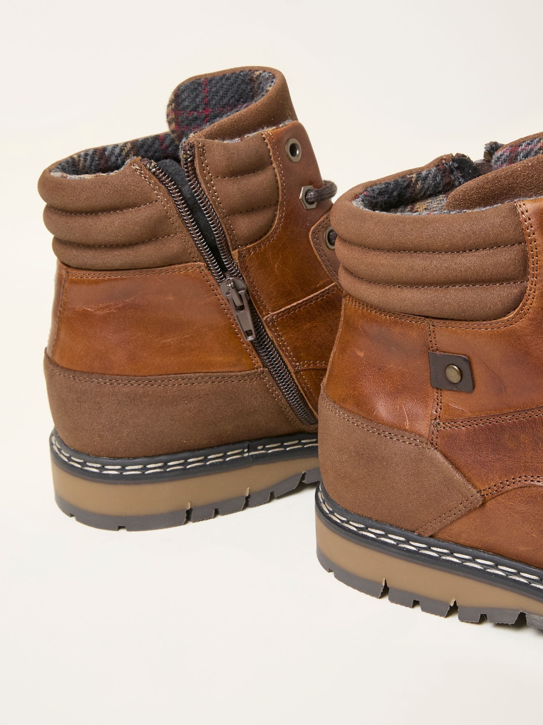 Chiltern Tan Brown Boot - Image 2 of 3