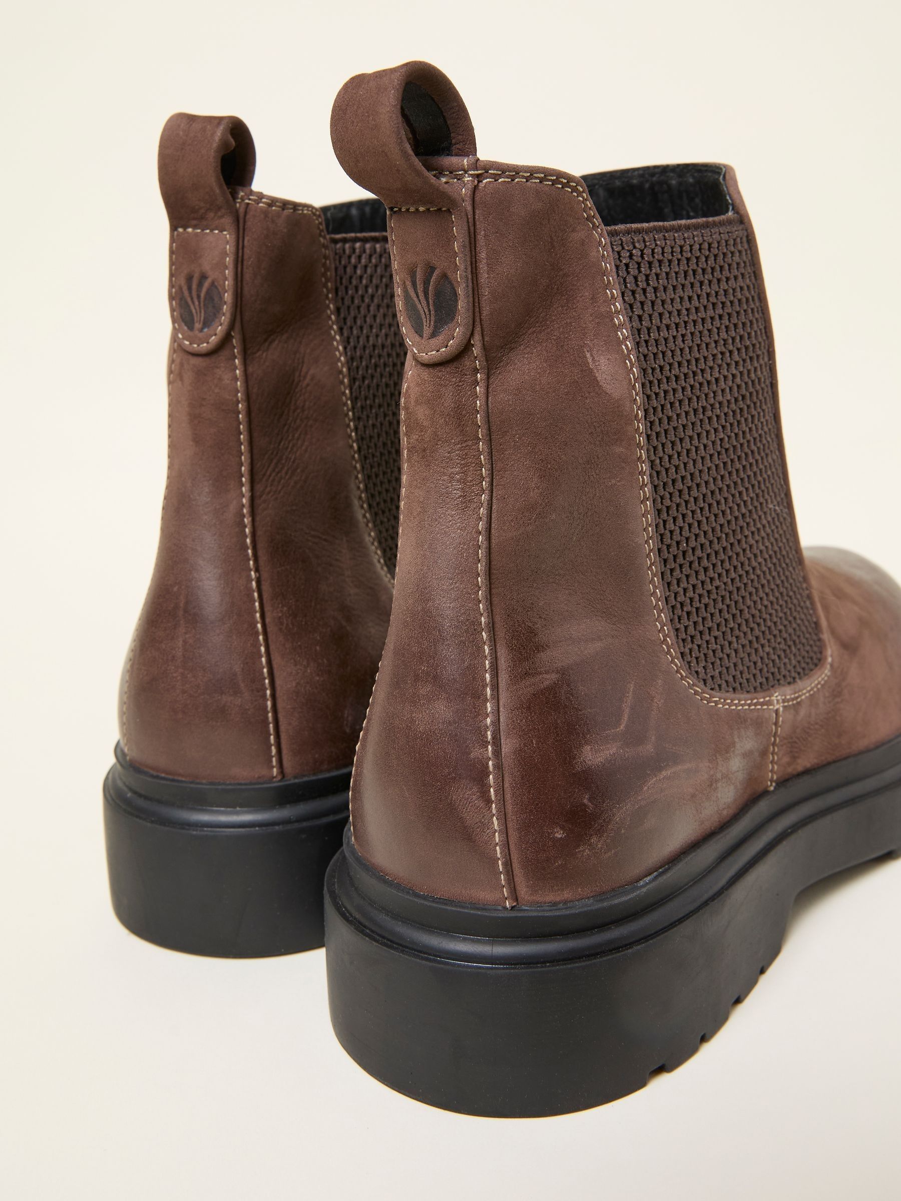 Chocolate Brown Men's Leather Chelsea Boot - Image 2 of 3