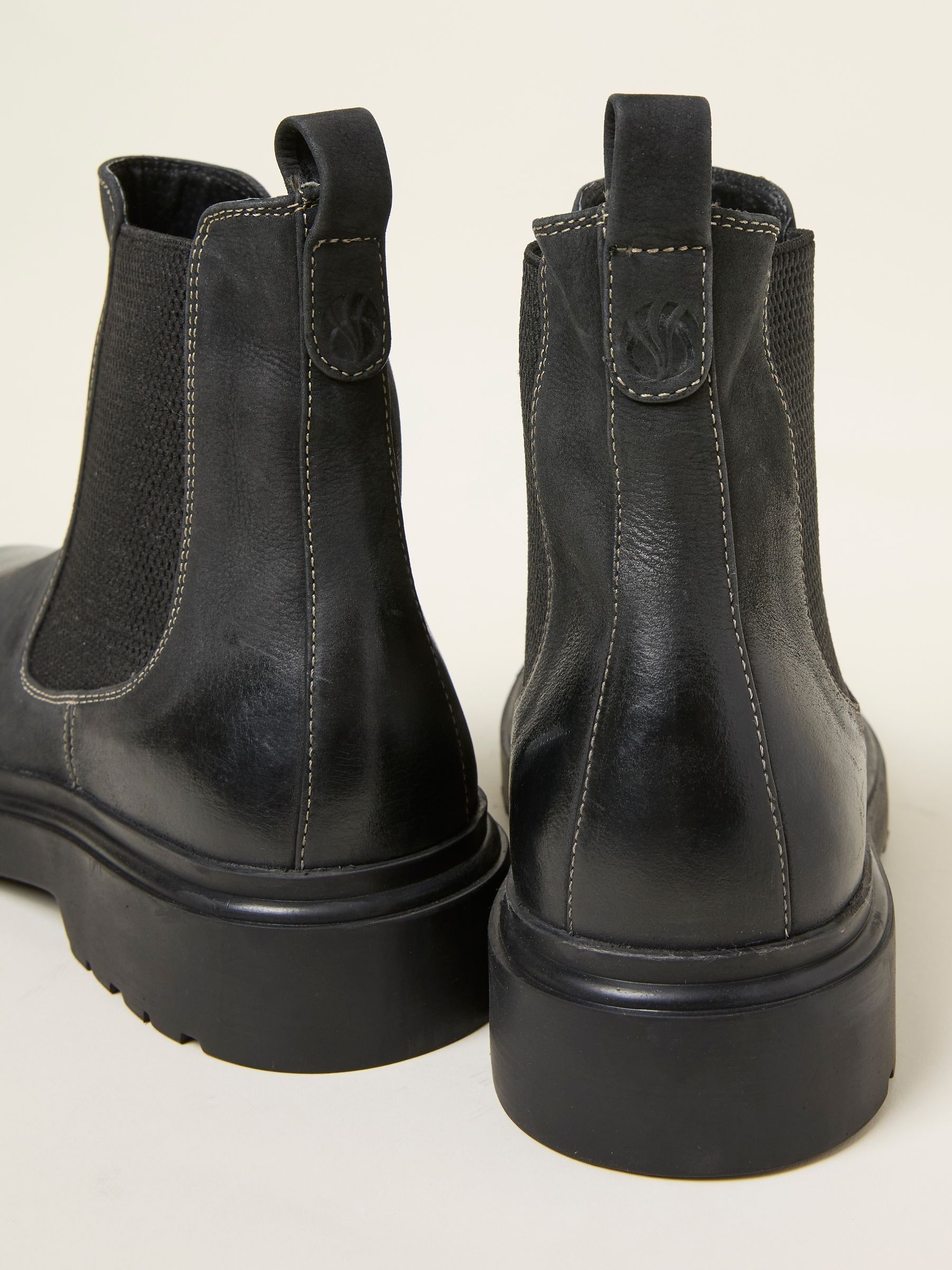 Black Mens Chelsea Boot - Image 2 of 3