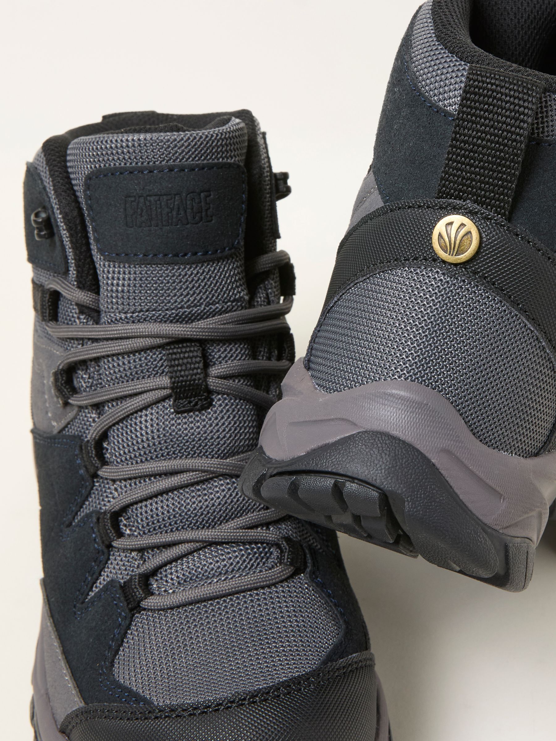 Grey Mens Walking Boot - Image 2 of 3