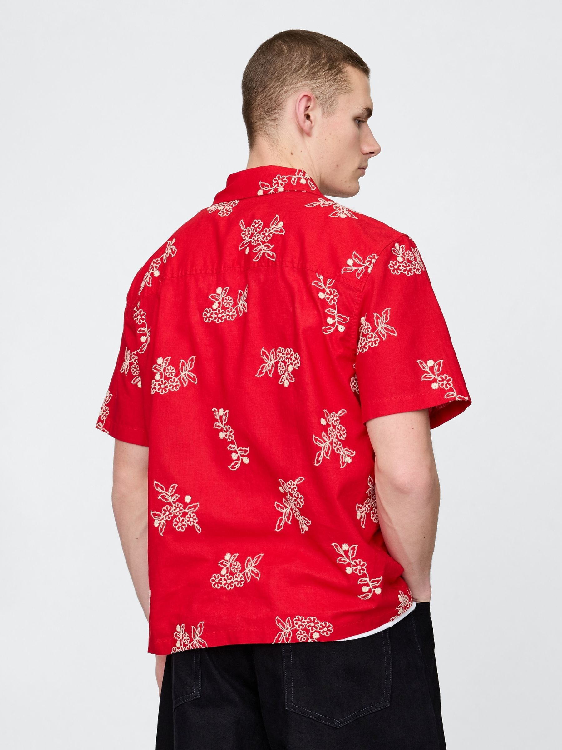 Red Floral Linen-Cotton Short Sleeve Shirt - Image 2 of 5