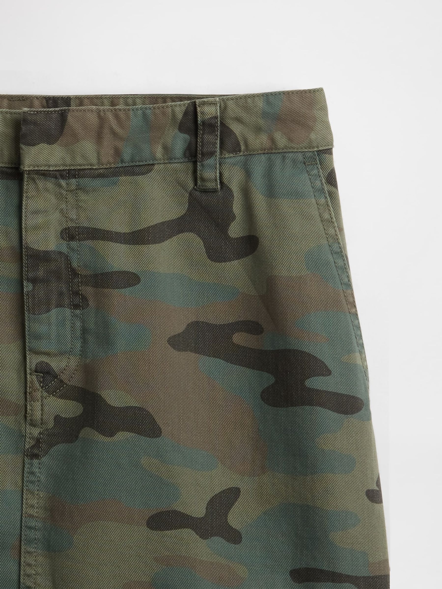 Green Low Waist Camo Mini Skirt - Image 5 of 7
