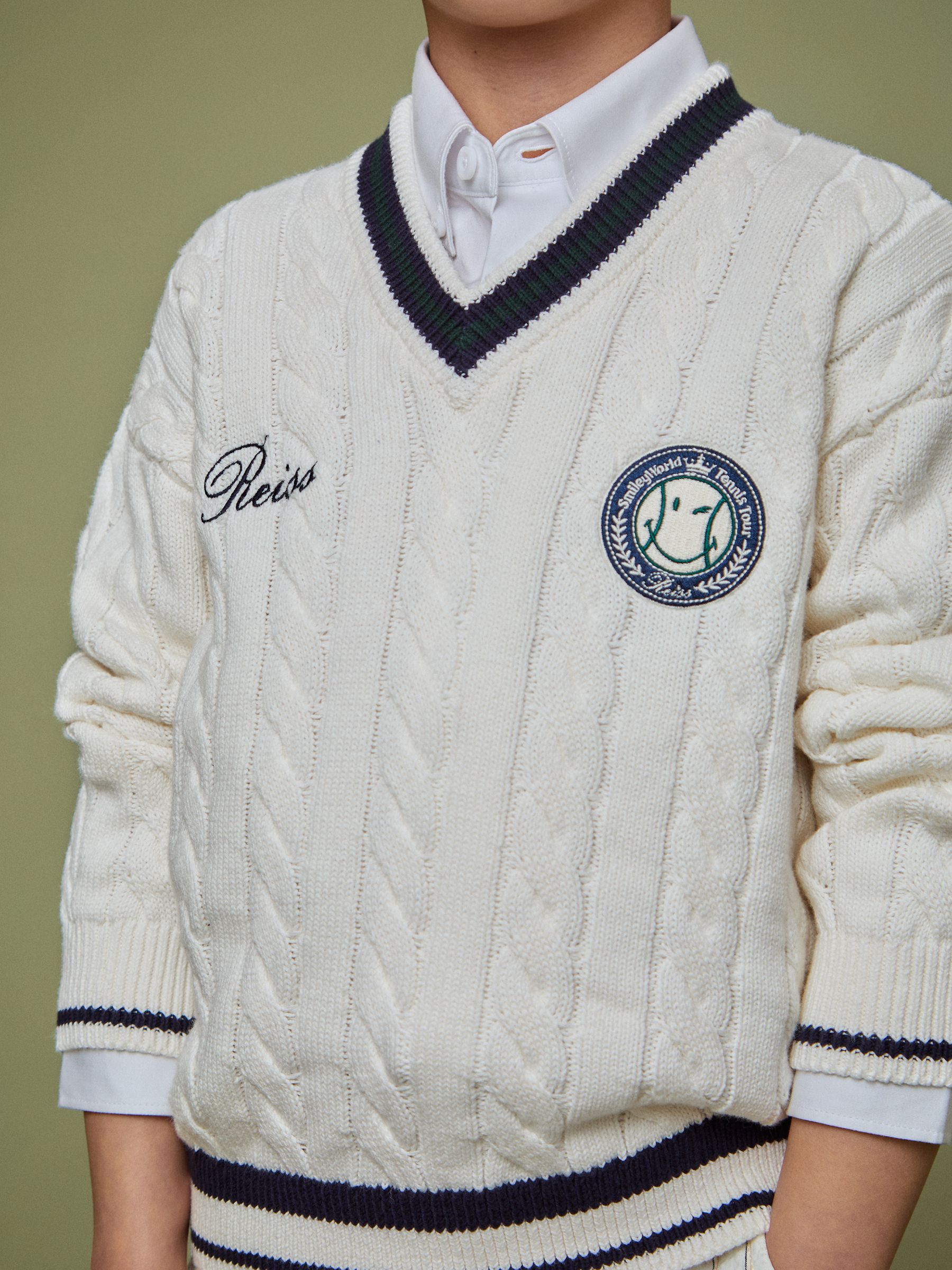 9-13 yrs SmileyWorld | Reiss Cable-Knit Jumper Unisex Fit in Off White - Image 4 of 5