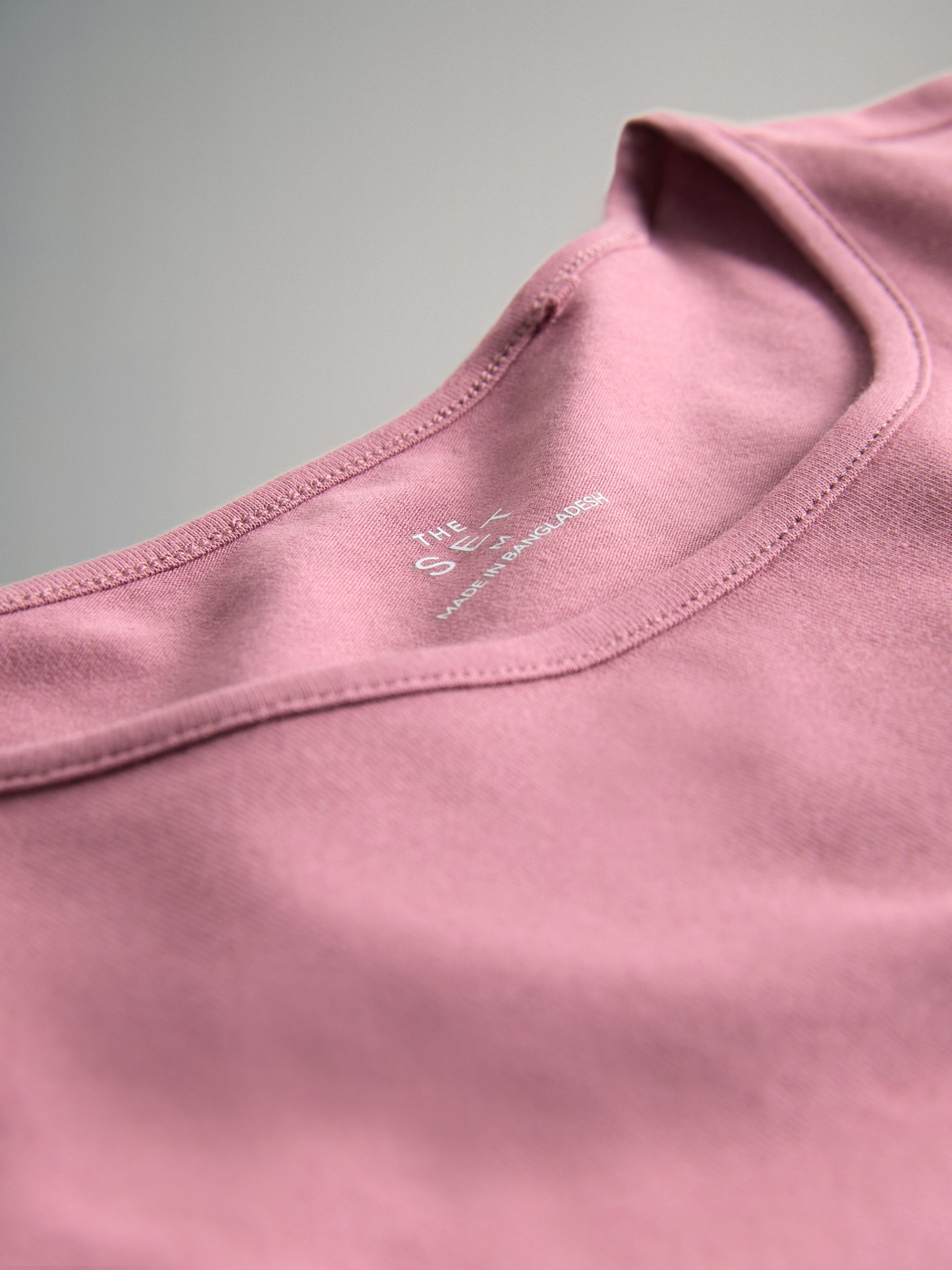 Black/Stripe/Berry/Mid Pink/Cream 5 Pack Short Sleeve Fitted Crew Neck T-Shirts - Image 6 of 6