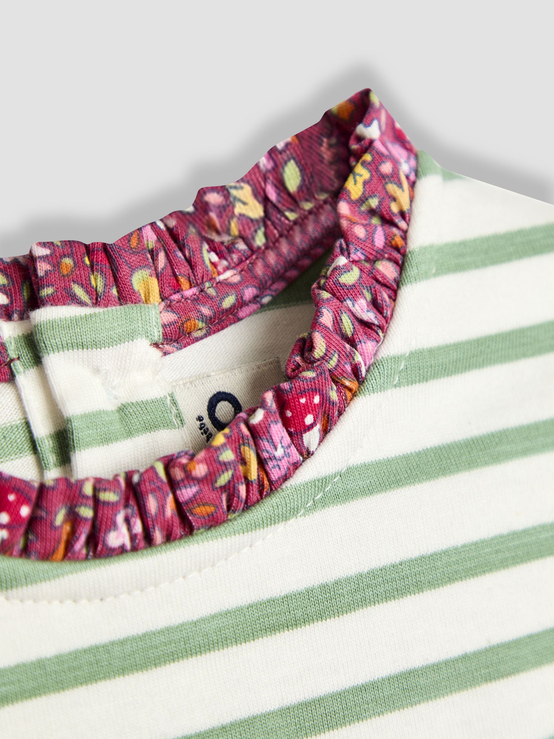 Green Appliqué Frill Top - Image 3 of 5