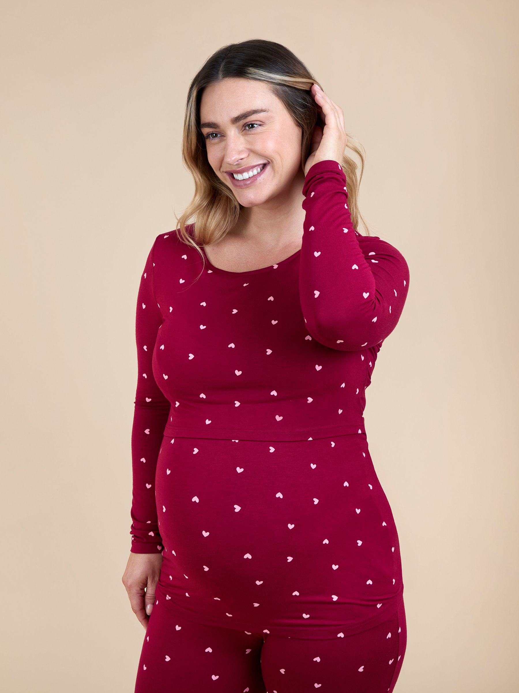 Red Maternity & Nursing Heart Pyjama Set - Image 4 of 6