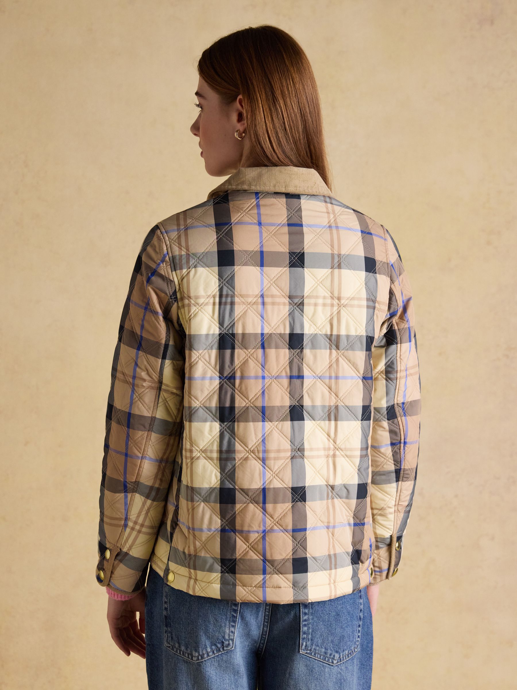 Harrogate Beige Check Showerproof Diamond Quilted Barn Jacket - Image 5 of 17