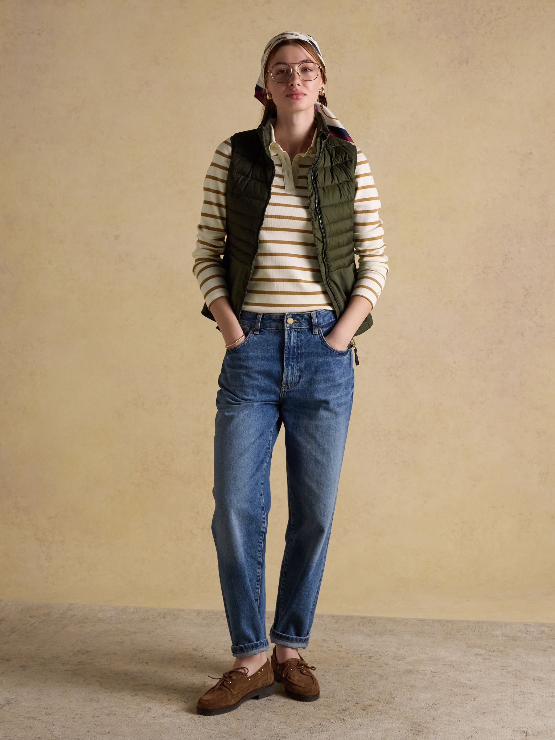 Witley Green Padded Gilet - Image 3 of 10