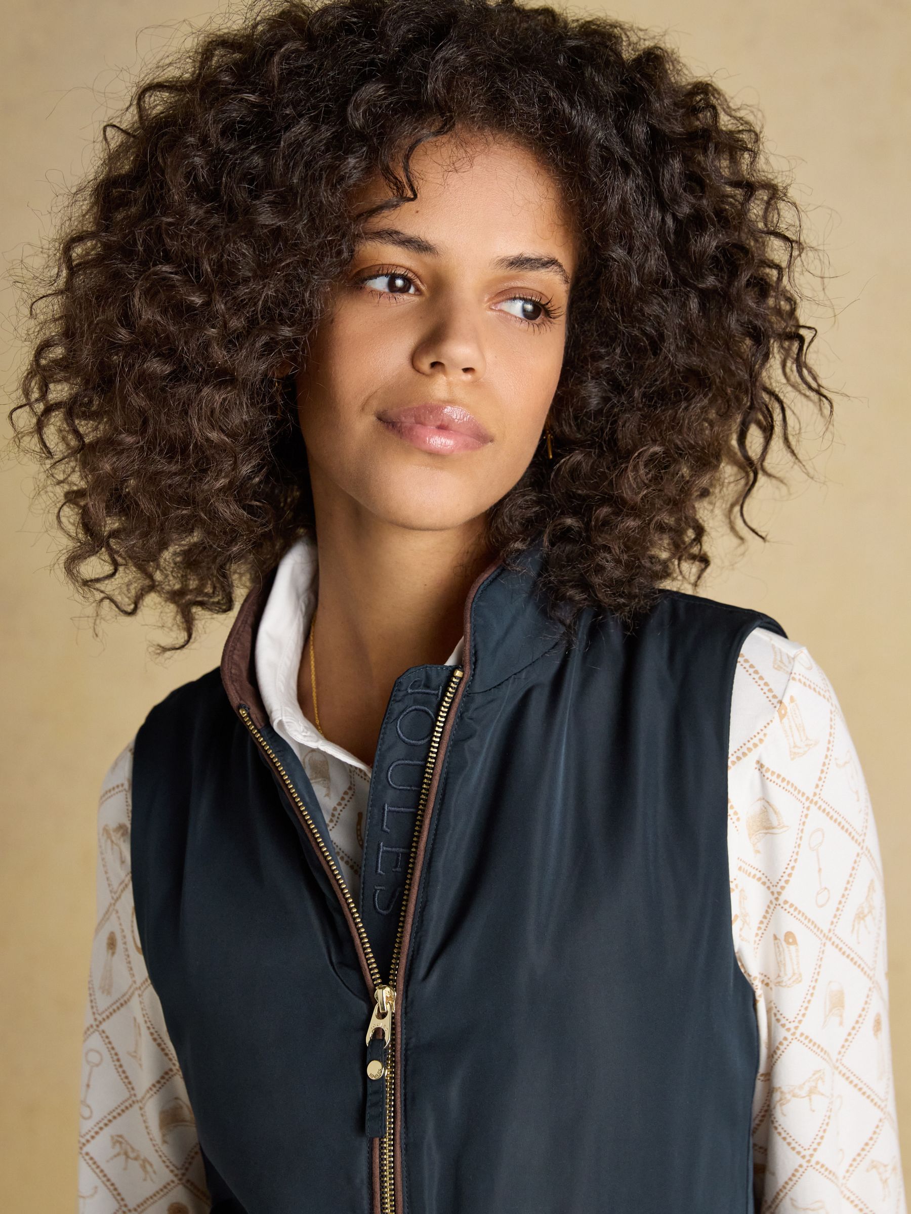 Farnham Navy Blue Fleece Lined Lightweight Gilet - Image 9 of 12