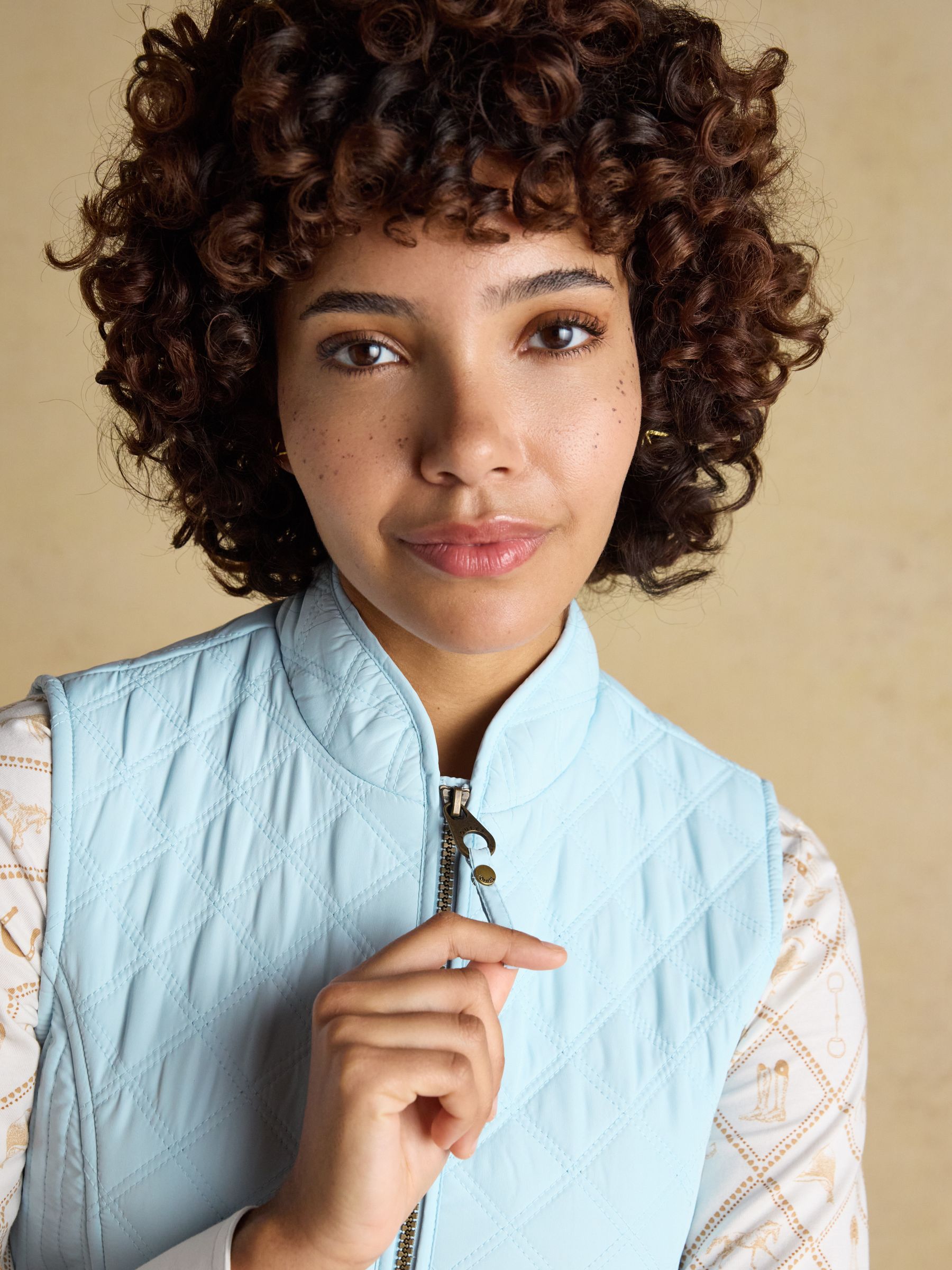 Minx Blue Showerproof Diamond Quilted Gilet - Image 6 of 9