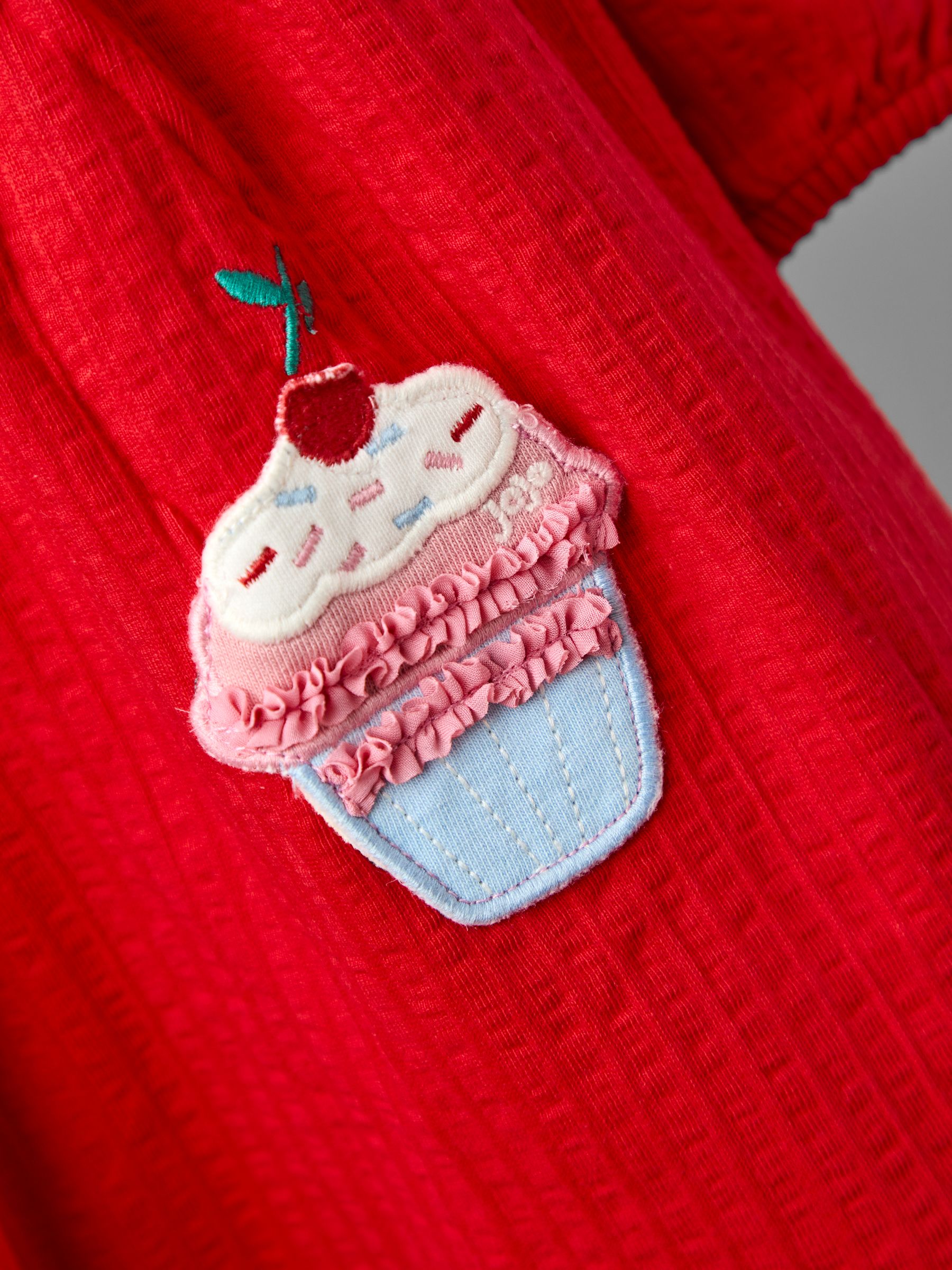Red Oversized Collar Appliqué Dress - Image 4 of 4