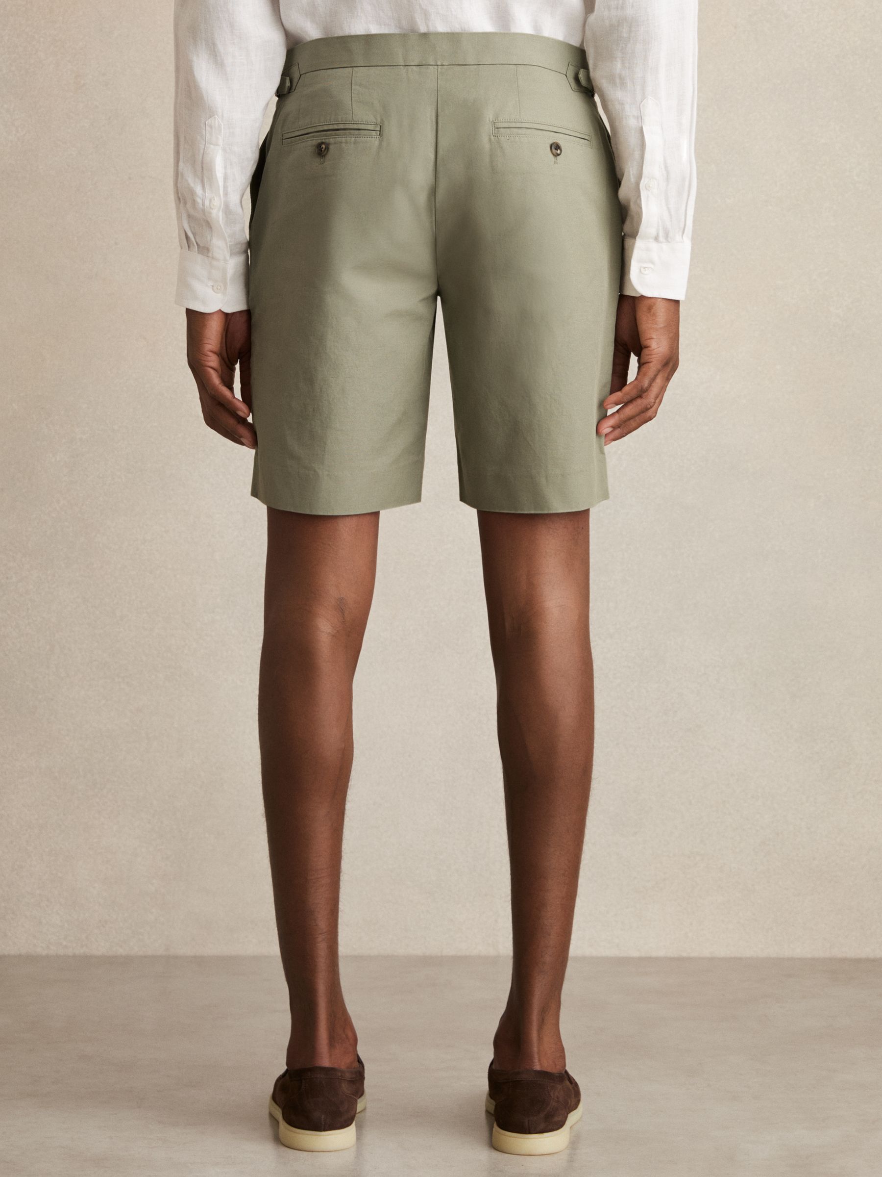Cotton-Linen Tailored Shorts in Pistachio - Image 5 of 6