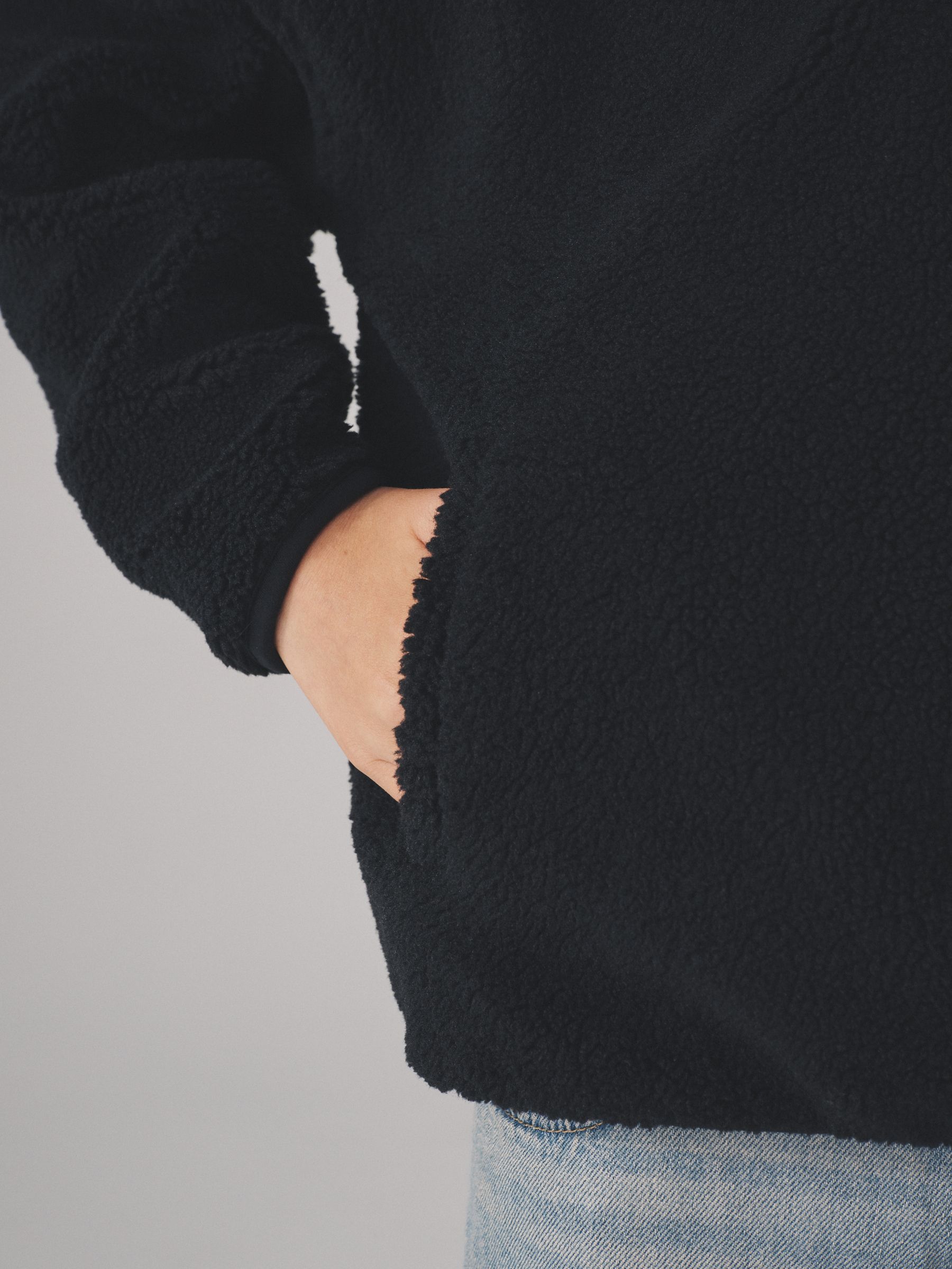 2 Pack Borg Quarter Zip Fleeces - Image 5 of 13