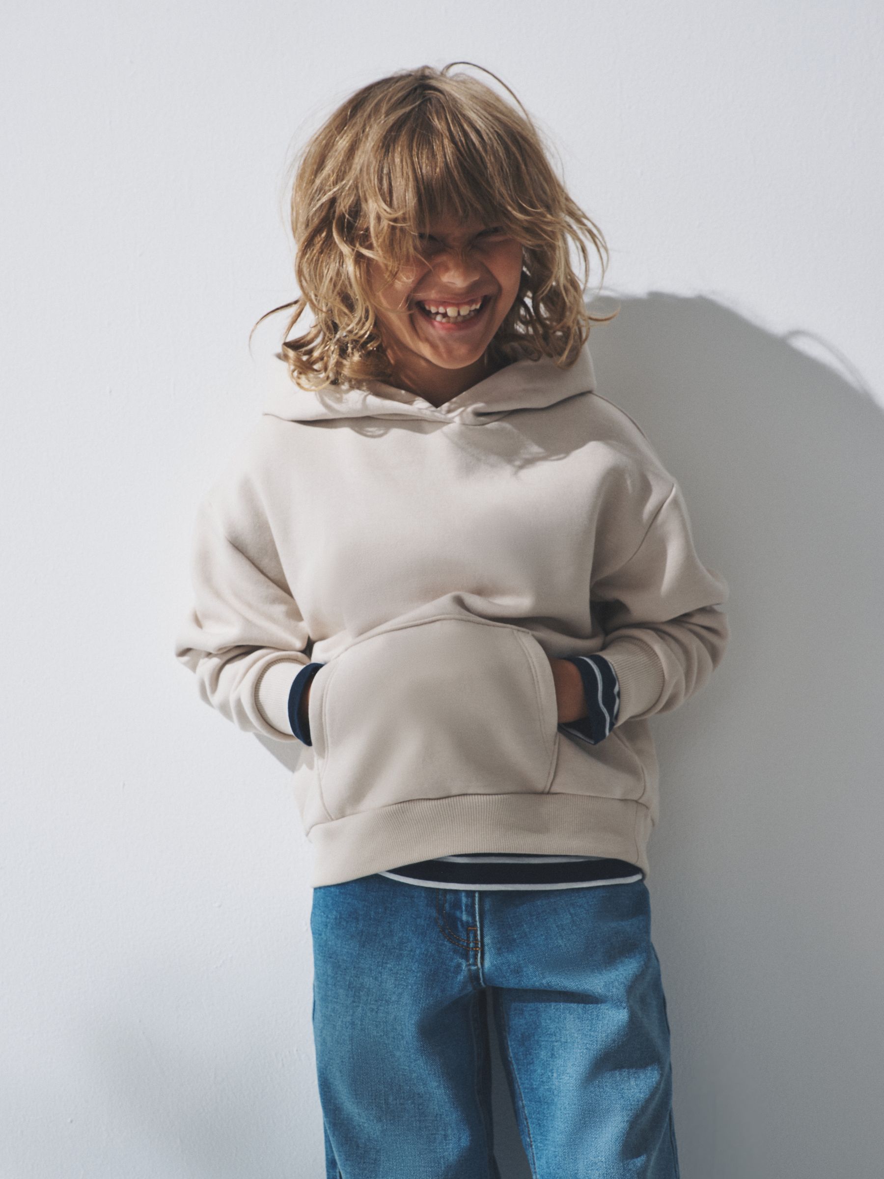 4 Pack Relaxed Hoodies - Image 3 of 12