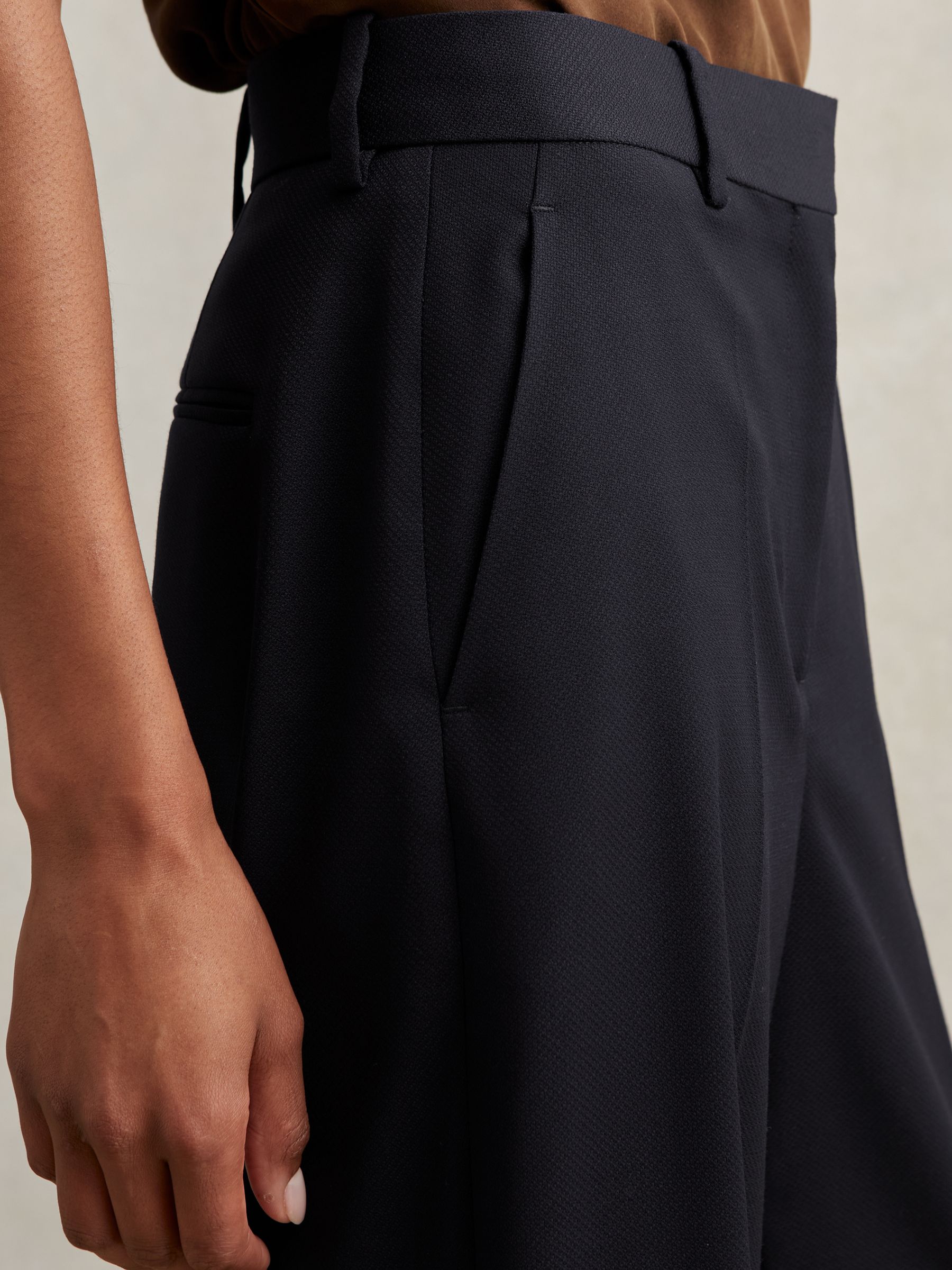 Wool-Blend Wide-Leg Suit Trousers in Navy - Image 3 of 6