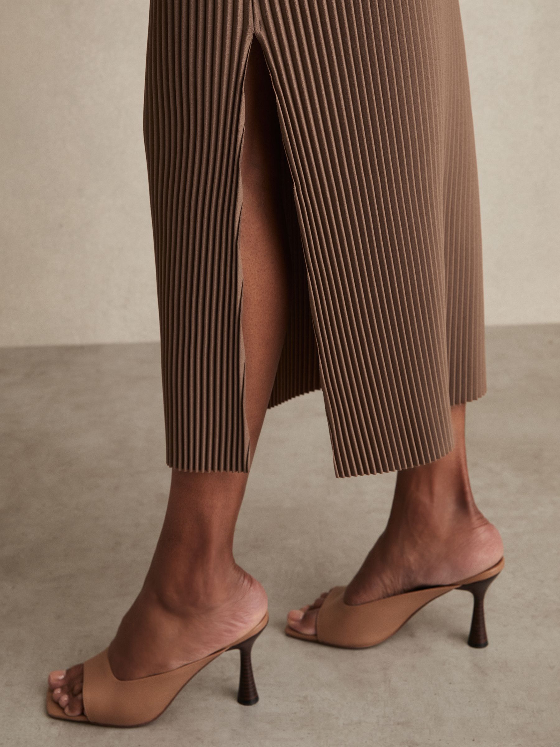 Pleated Jersey Midi Skirt in Chocolate - Image 5 of 7