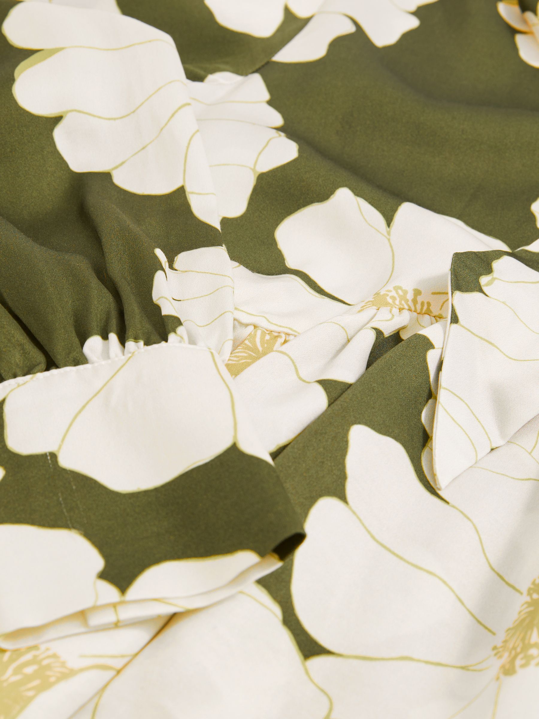 Floral Tie-Neck Swing Blouse in Ivory/Green - image 4