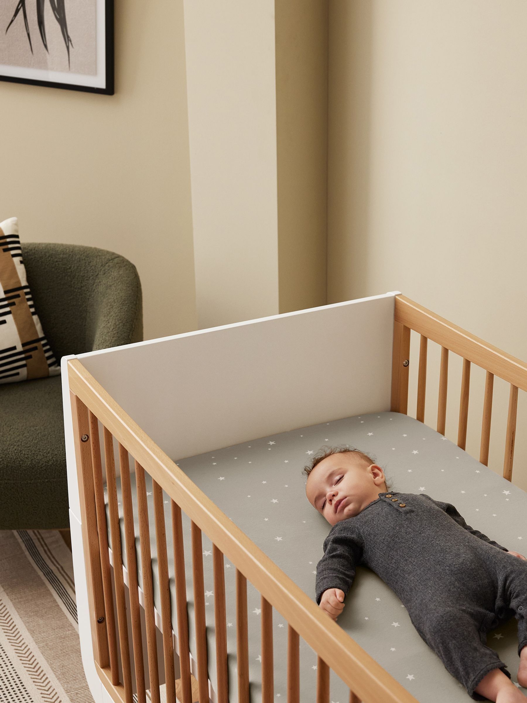 Snuz Grey Star Twin Pack Cotbed Sheets - Image 2 of 3