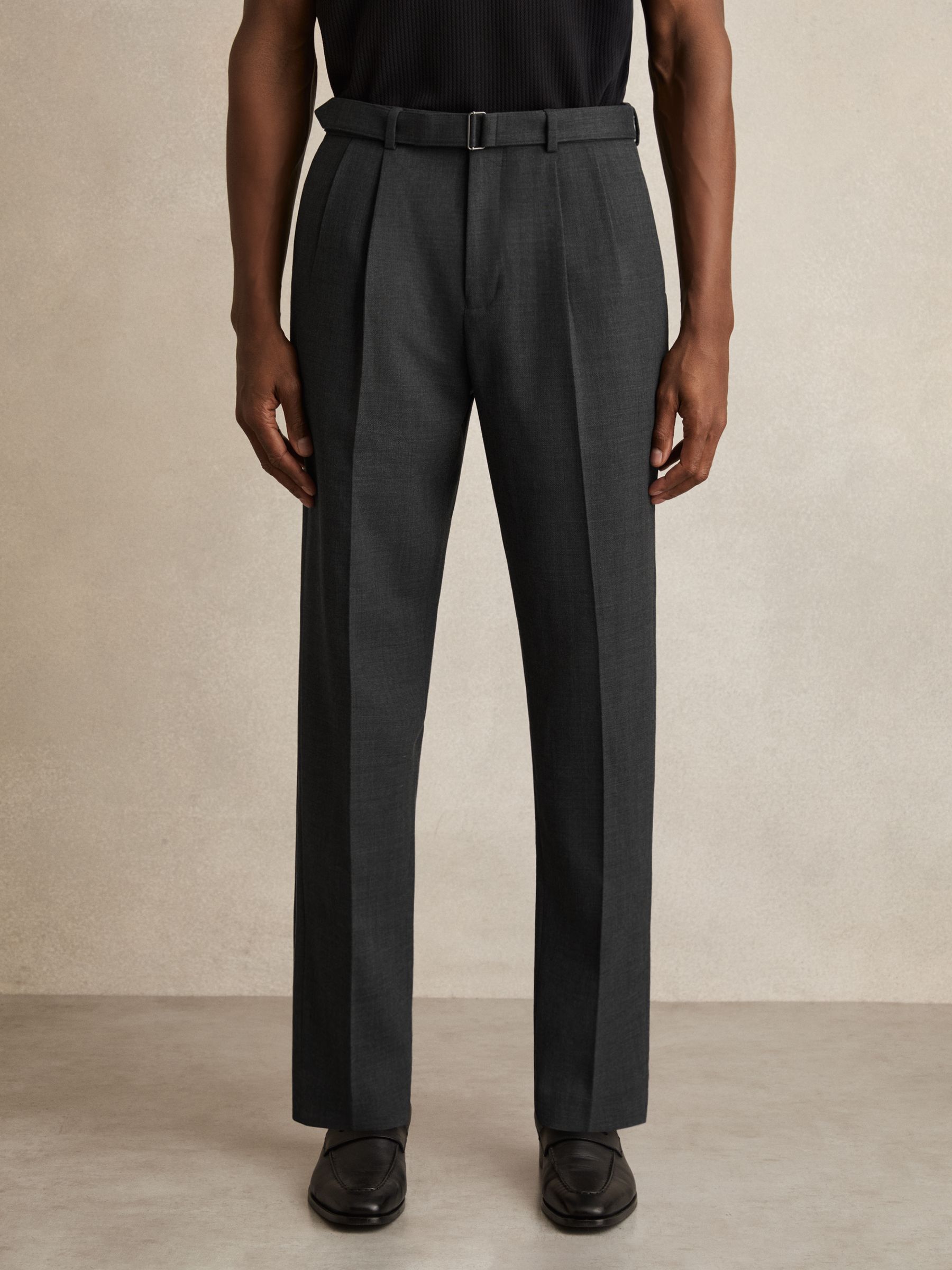 Wool-Blend Belted Pleated Trousers Regular-Fit in Charcoal Grey - Image 4 of 6
