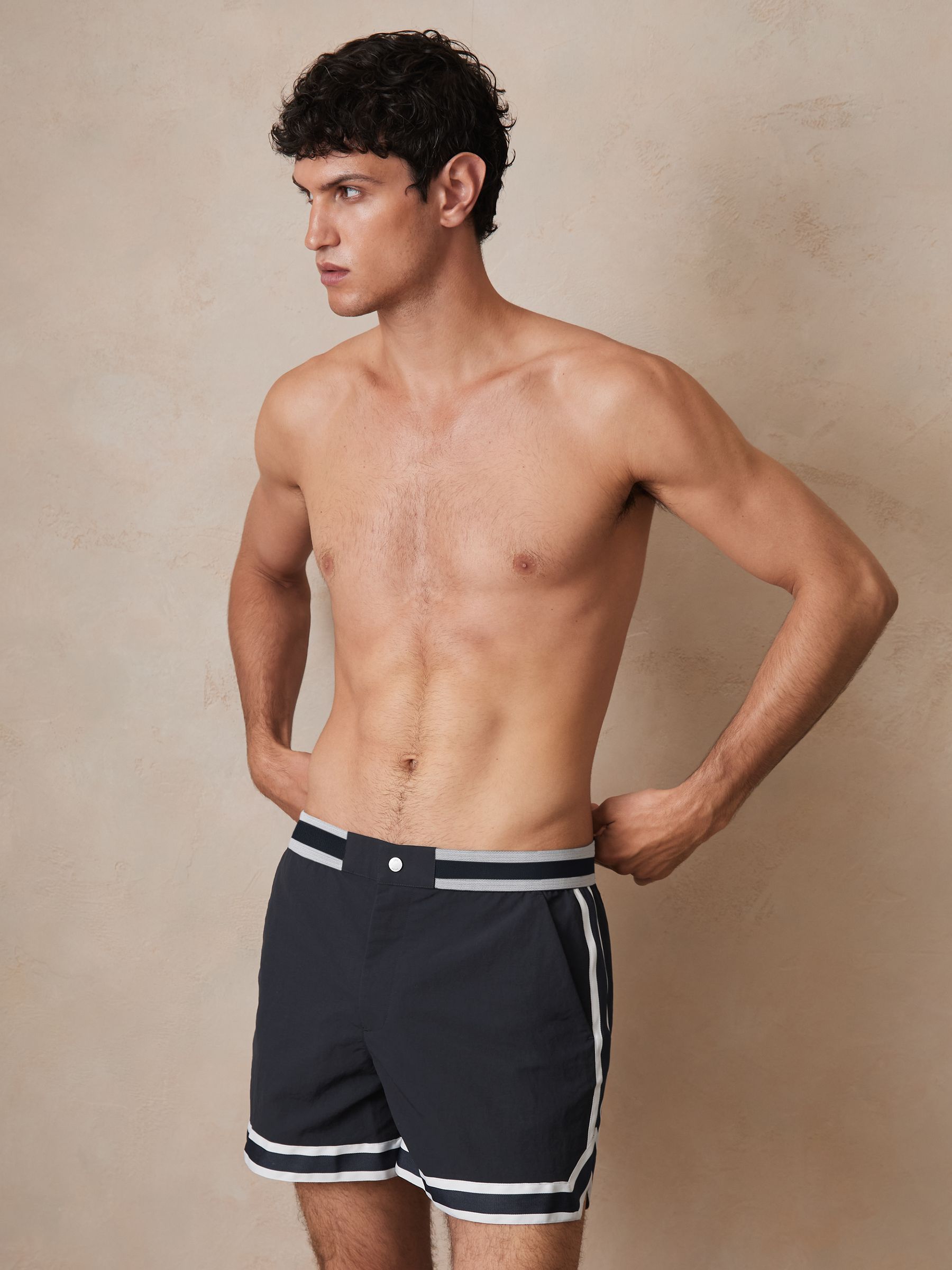 Reiss | Ché Stripe-Trim Swim Shorts in Navy - Image 3 of 8