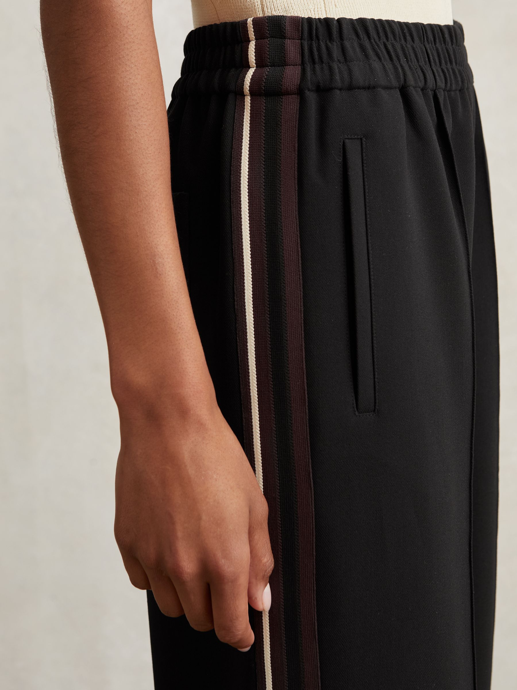 Side-Stripe Wide-Leg Trousers in Black - Image 4 of 6