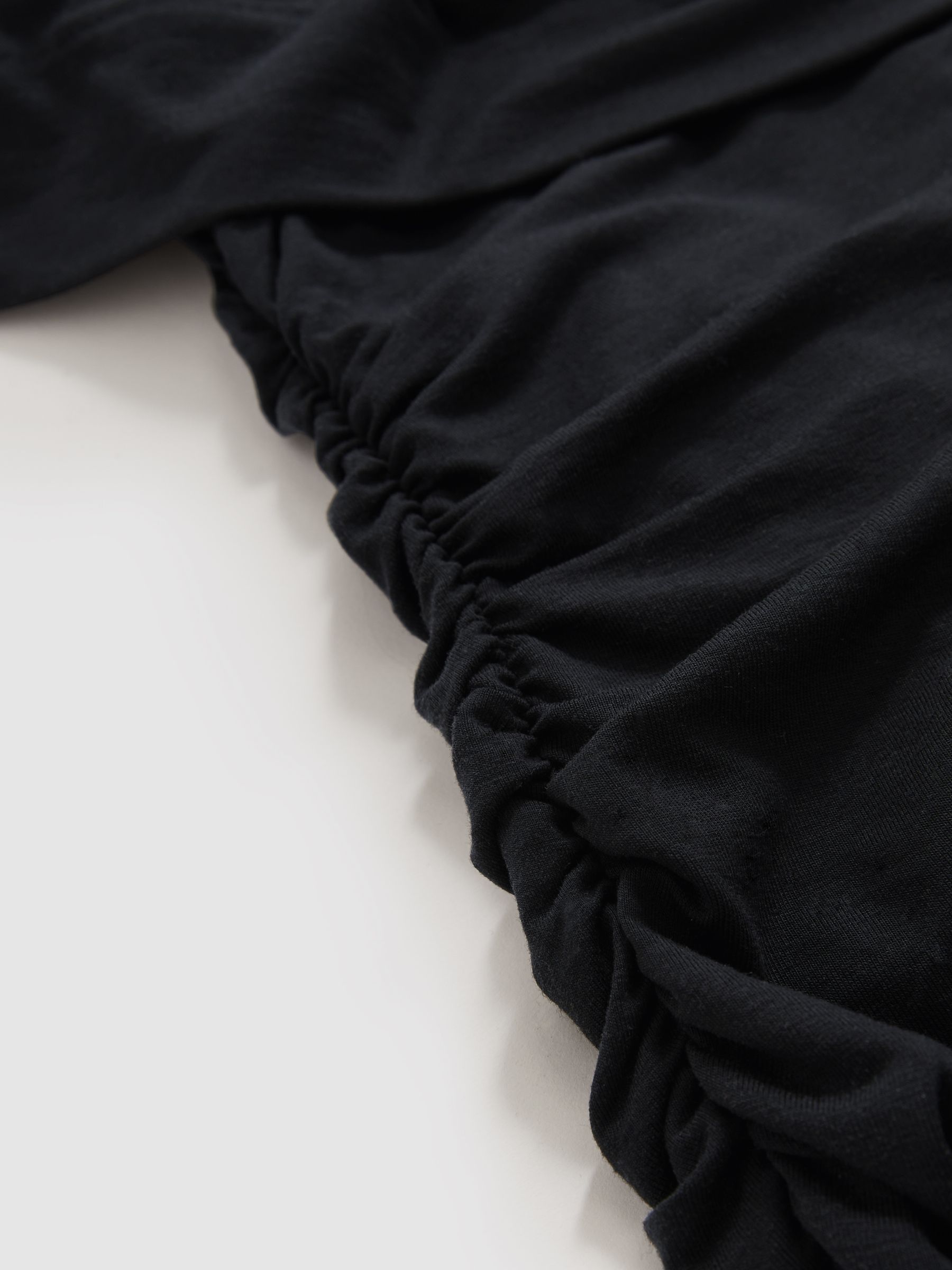 Robe mi-longue froncée en lyocell extensible en Bleu - Image 6 de 6