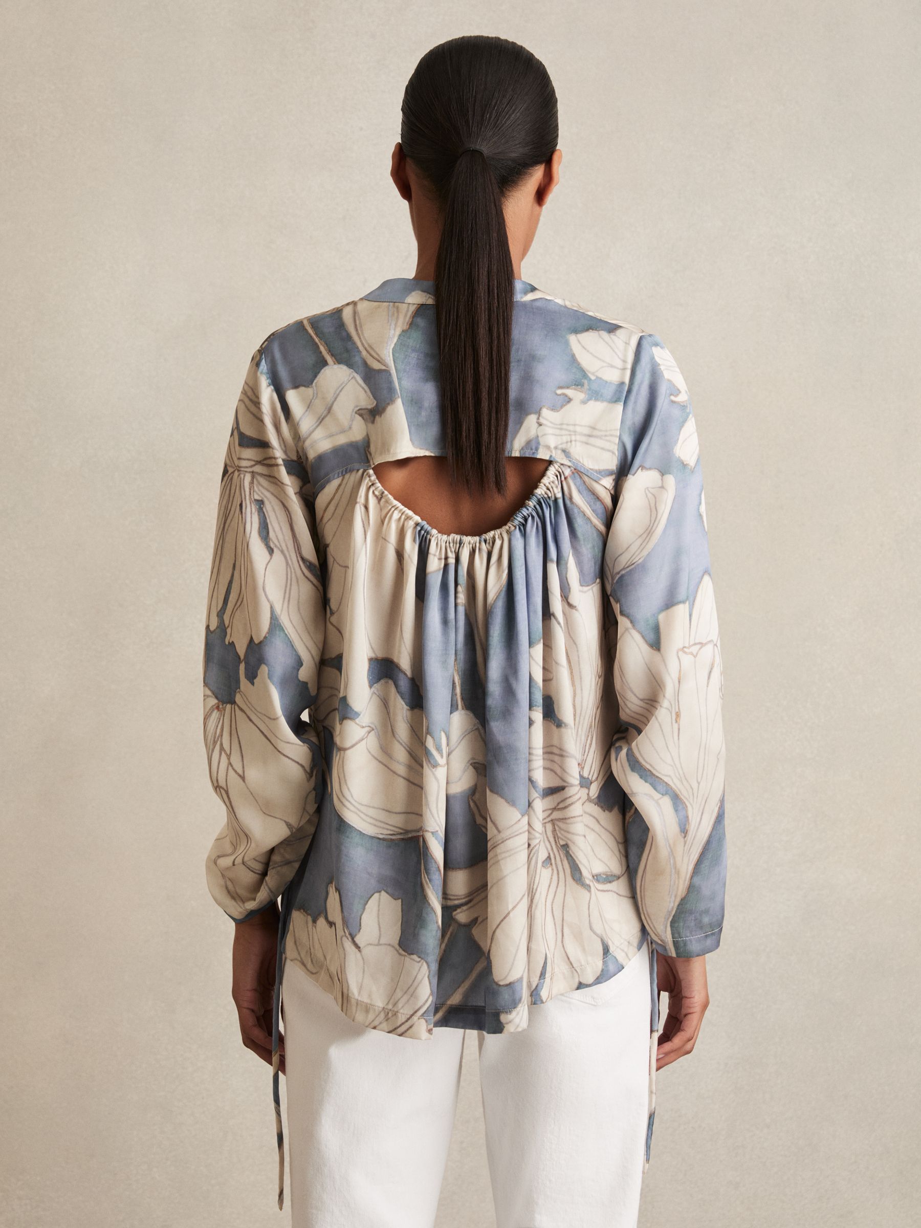 Floral Print Gathered Cut Out Shirt in Blue - image 4