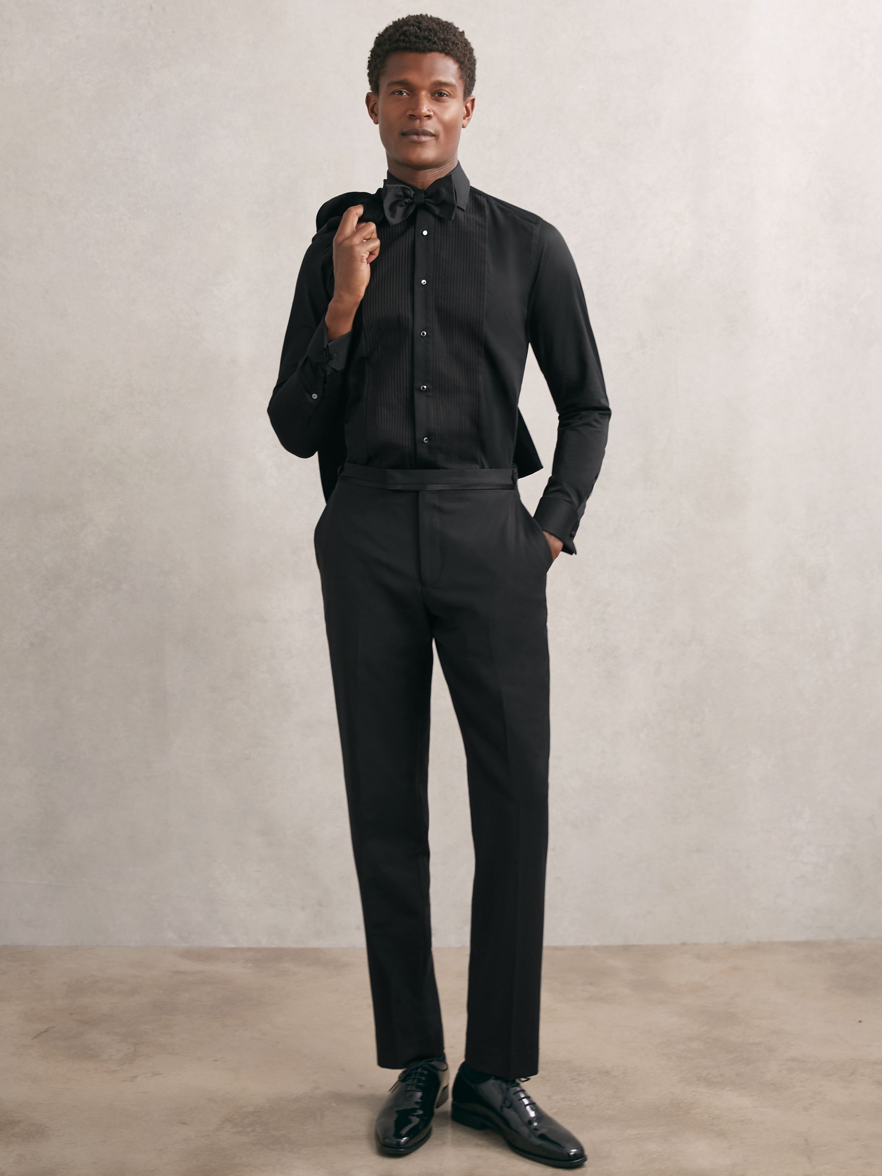 Slim Fit Cotton Double-Cuff Dinner Shirt in Black - Image 5 of 7