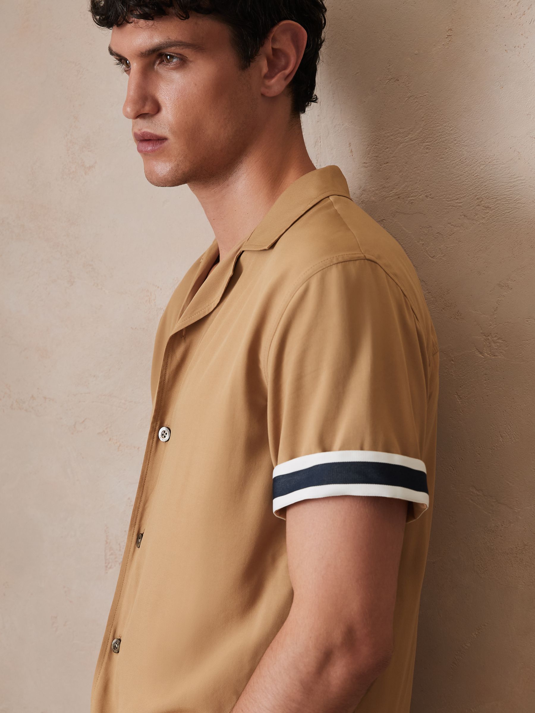 Reiss | Ché Stripe-Cuff Shirt in Camel - Image 5 of 8