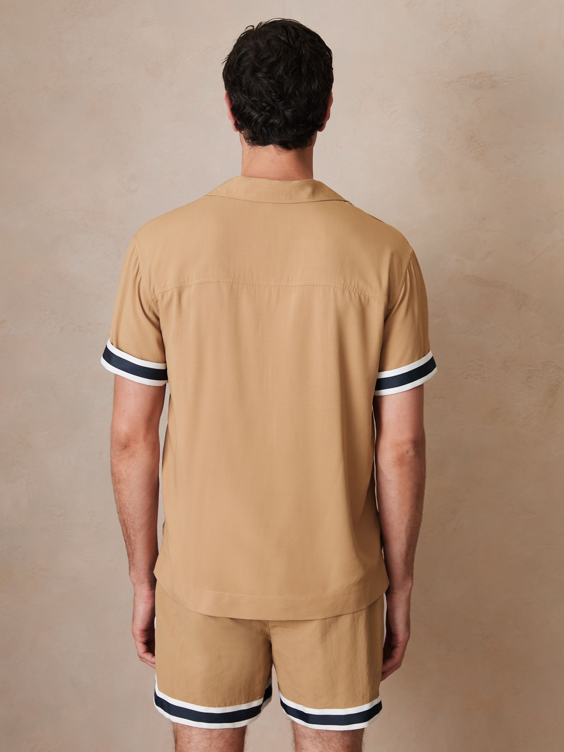 Reiss | Ché Stripe-Cuff Shirt in Camel - Image 6 of 8