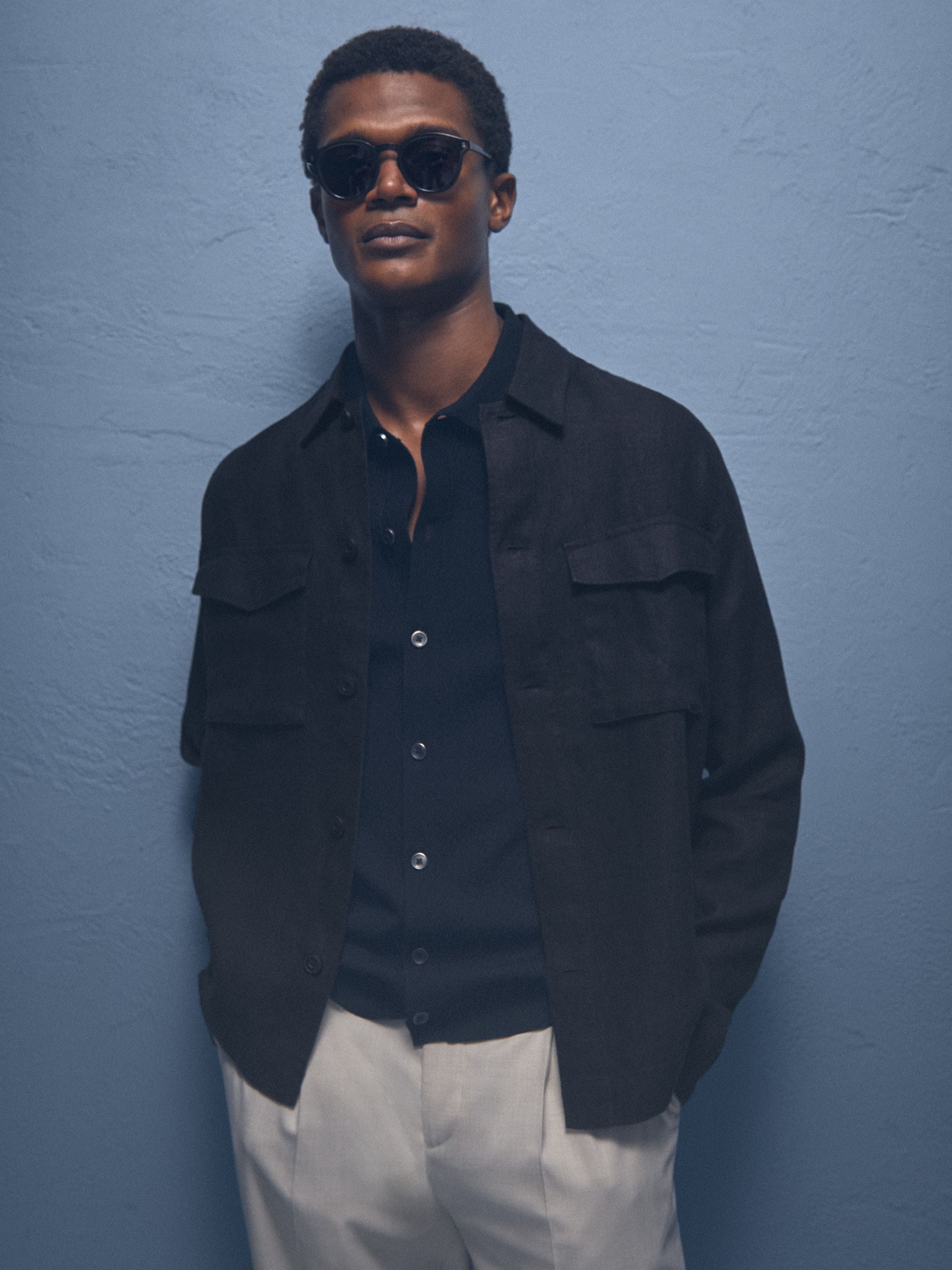 Linen Twin-Pocket Overshirt in Navy - Image 5 of 7