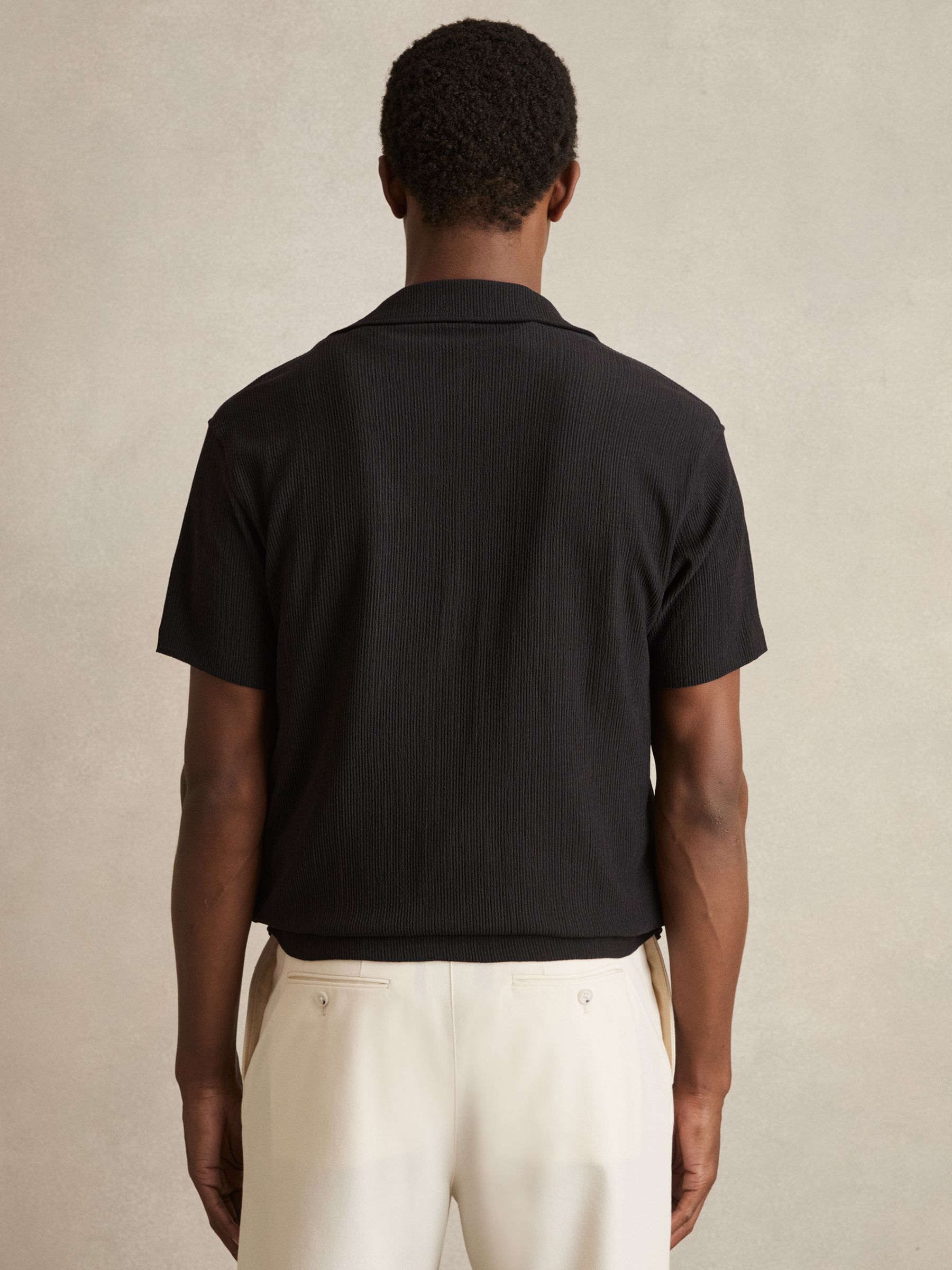 Graphic Print Cuban-Collar Shirt in Black - Image 5 of 6
