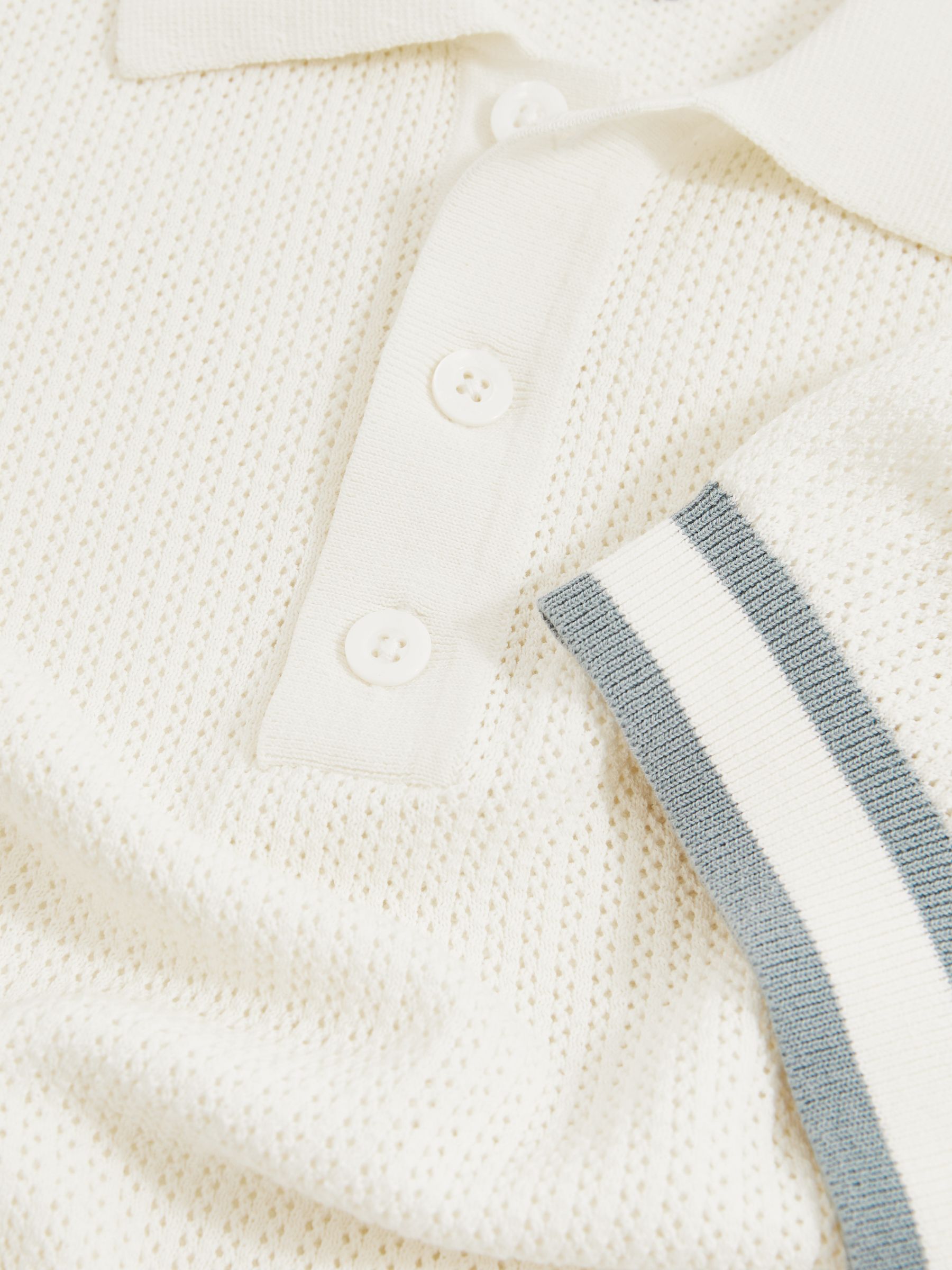 Reiss | Ché Cotton Knit Polo Shirt in White - Image 7 of 7