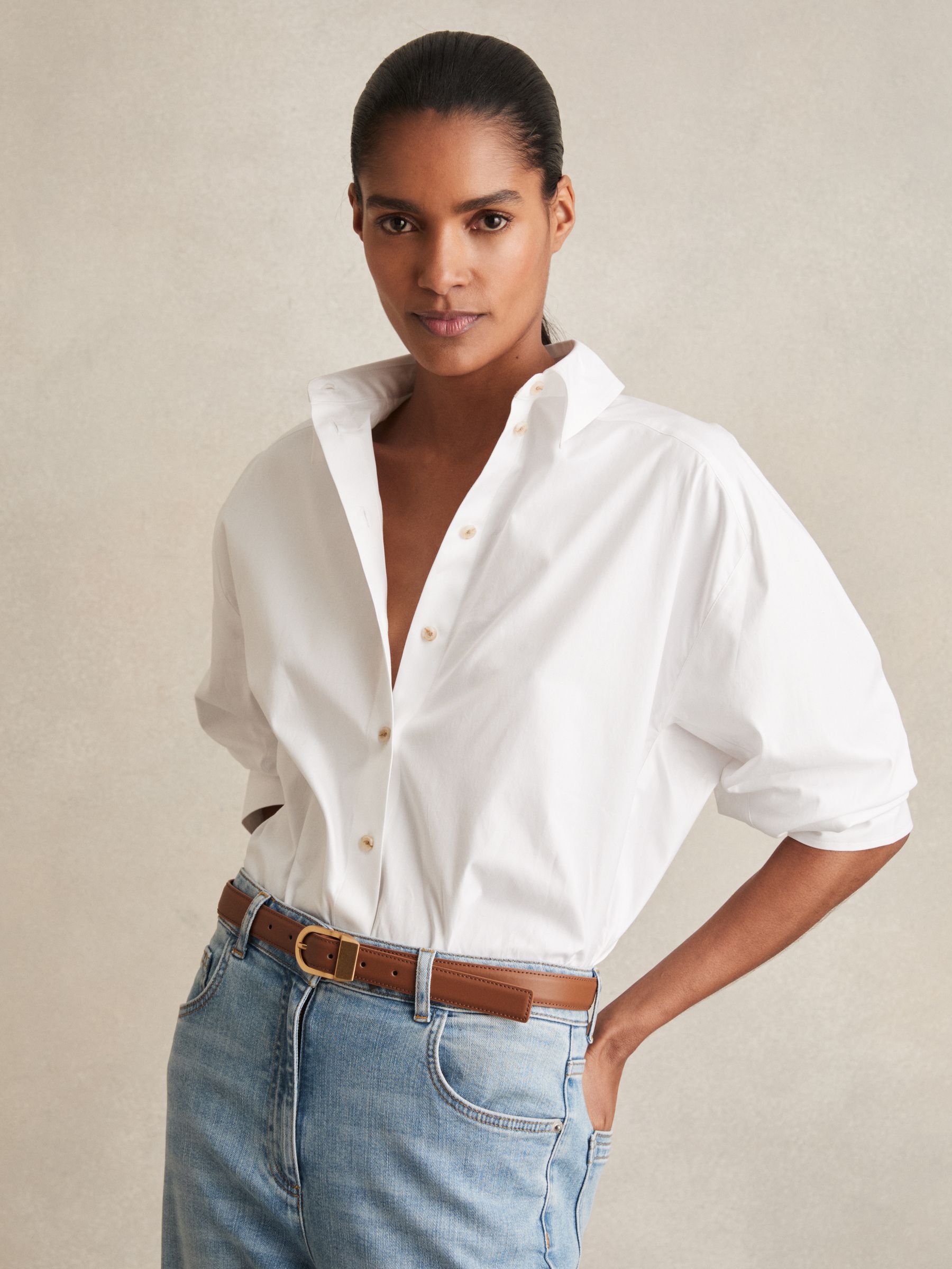 Leather Curved-Buckle Belt in Tan - Image 2 of 4