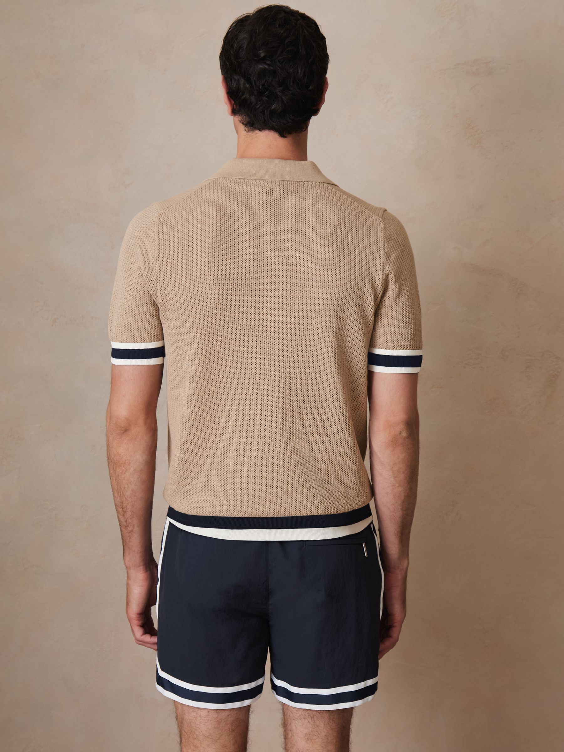 Reiss | Ché Cotton Knit Polo Shirt in Camel Brown - Image 5 of 7