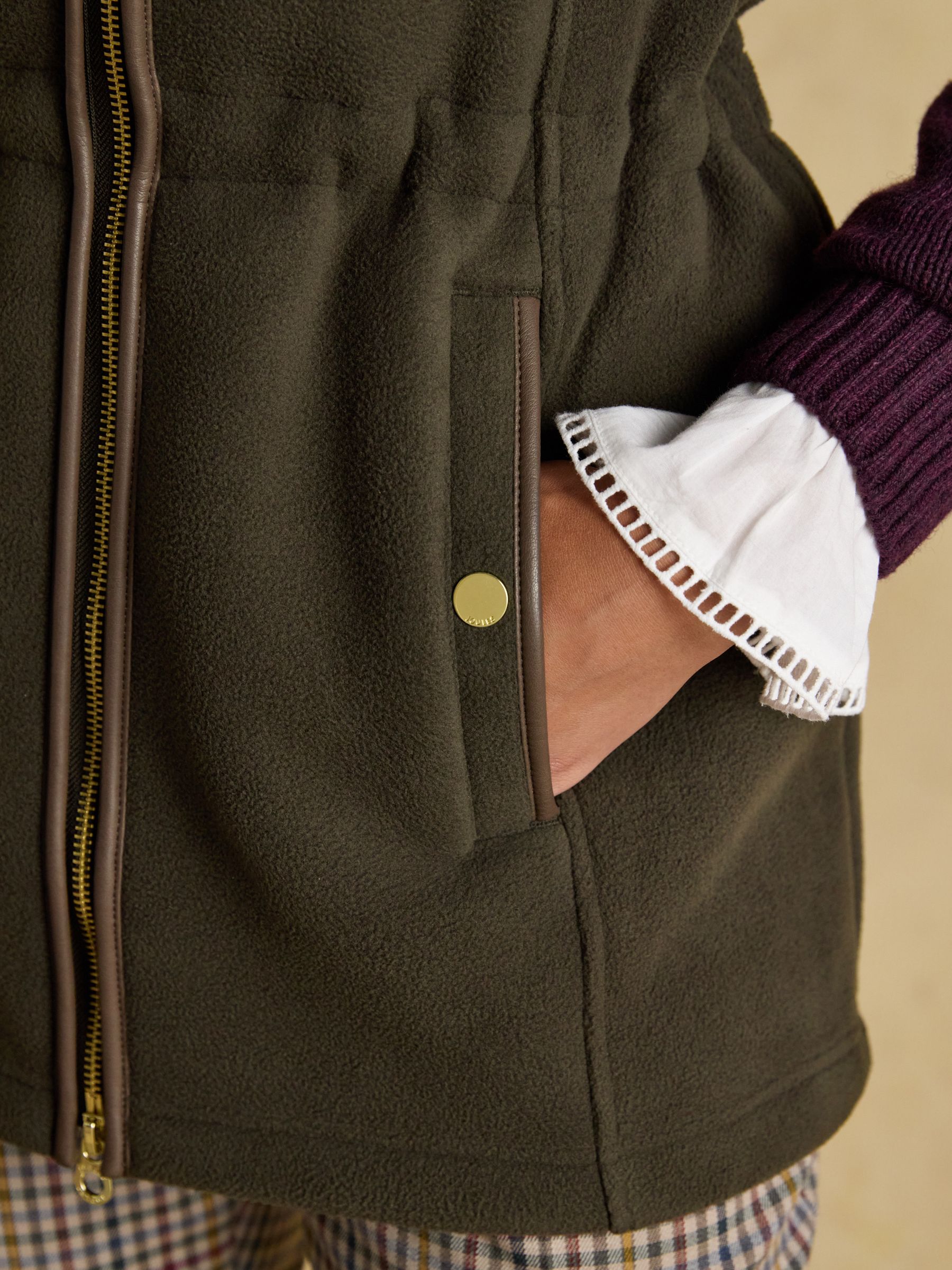 Heritage Khaki Green Longline Fleece Gilet - Image 7 of 11