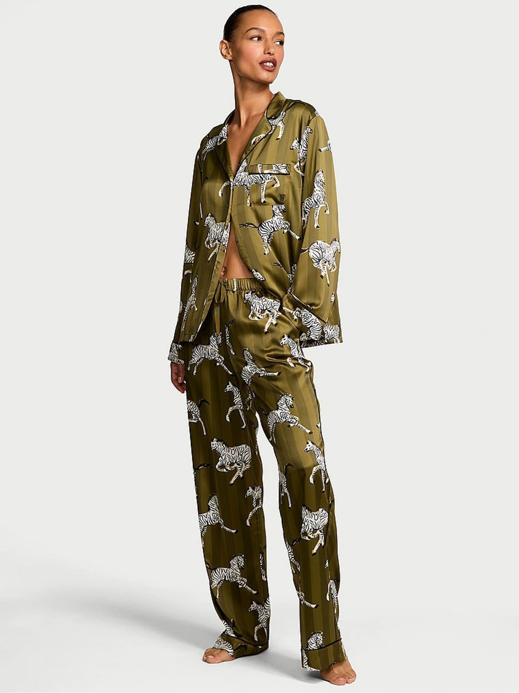 Green Chameleon Zebra Satin Long Pyjama Set - Image 1 of 2